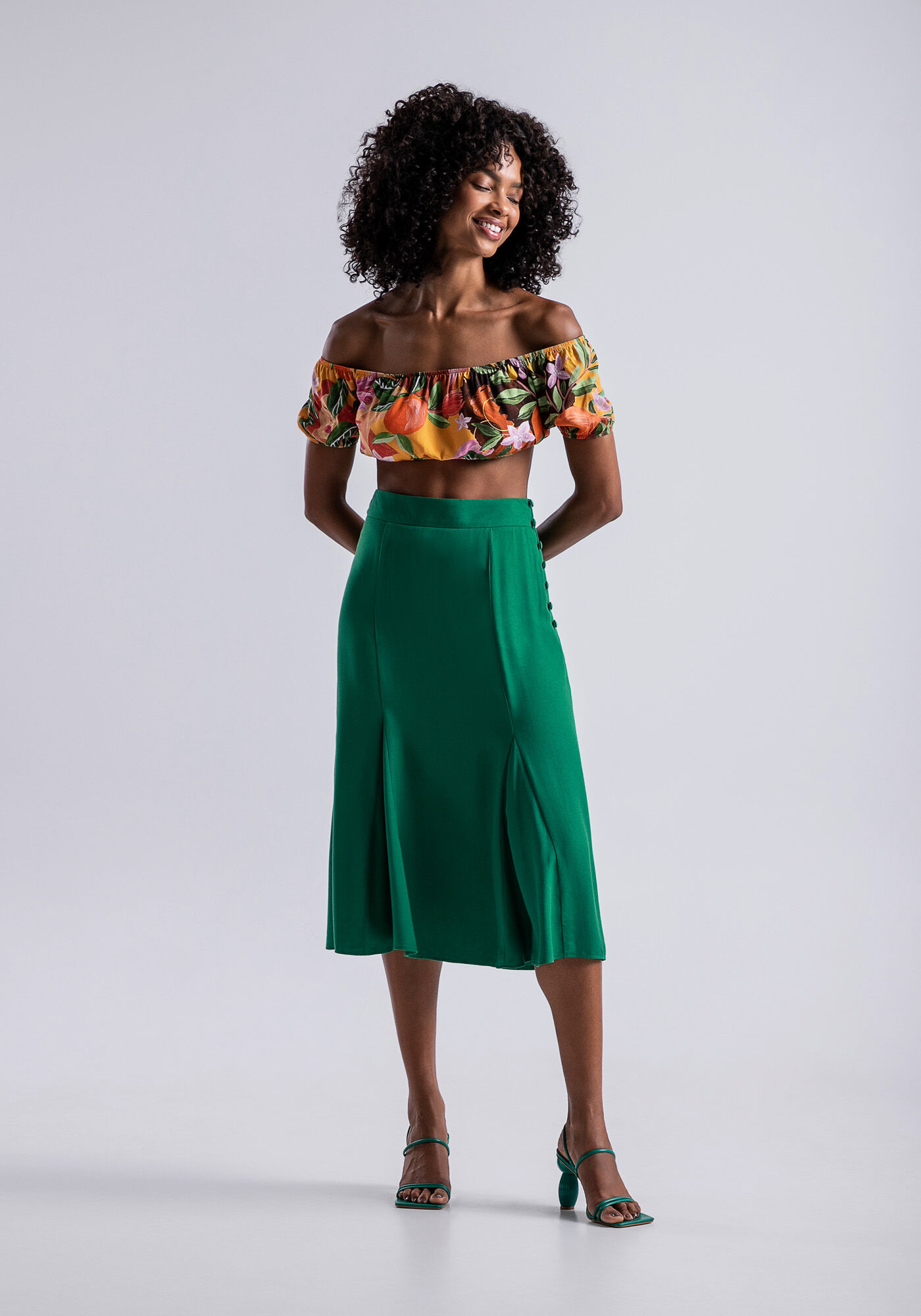 Saia midi com hotsell botoes