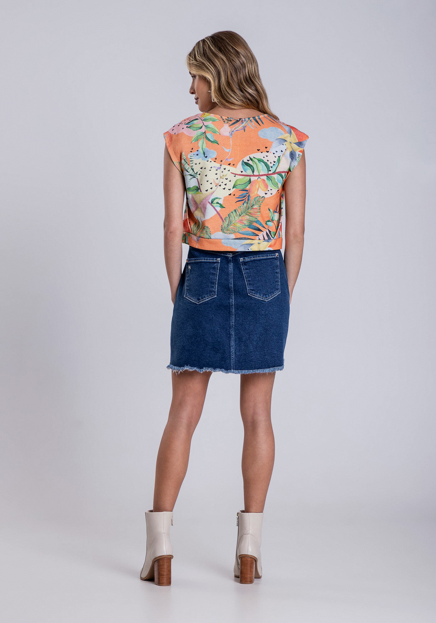 Blusa sem Manga em Moletom Estampado, , large.