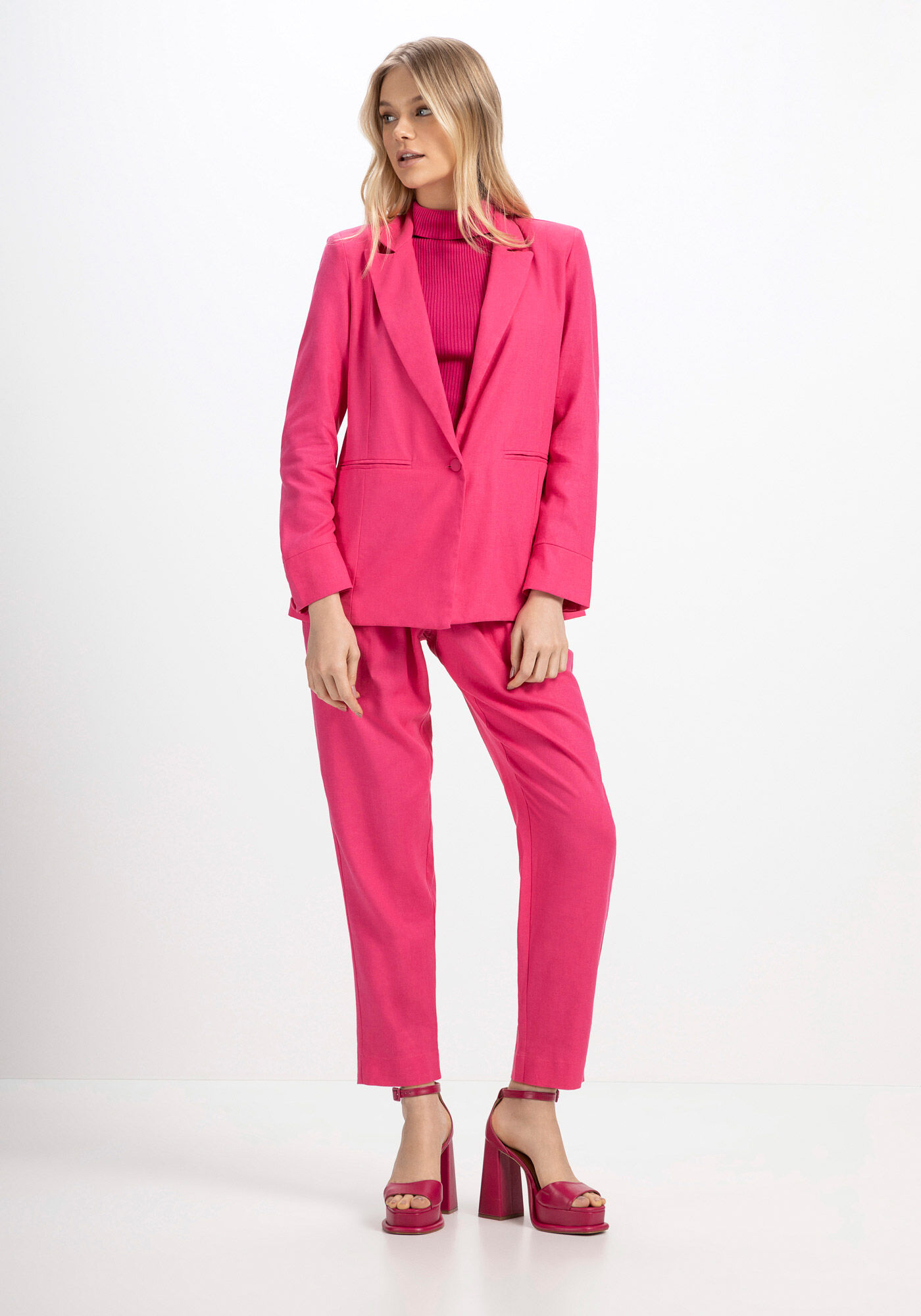Blazer em Linho com Abotoamento &Uacute;nico, ROSA HIGH PINK, large.