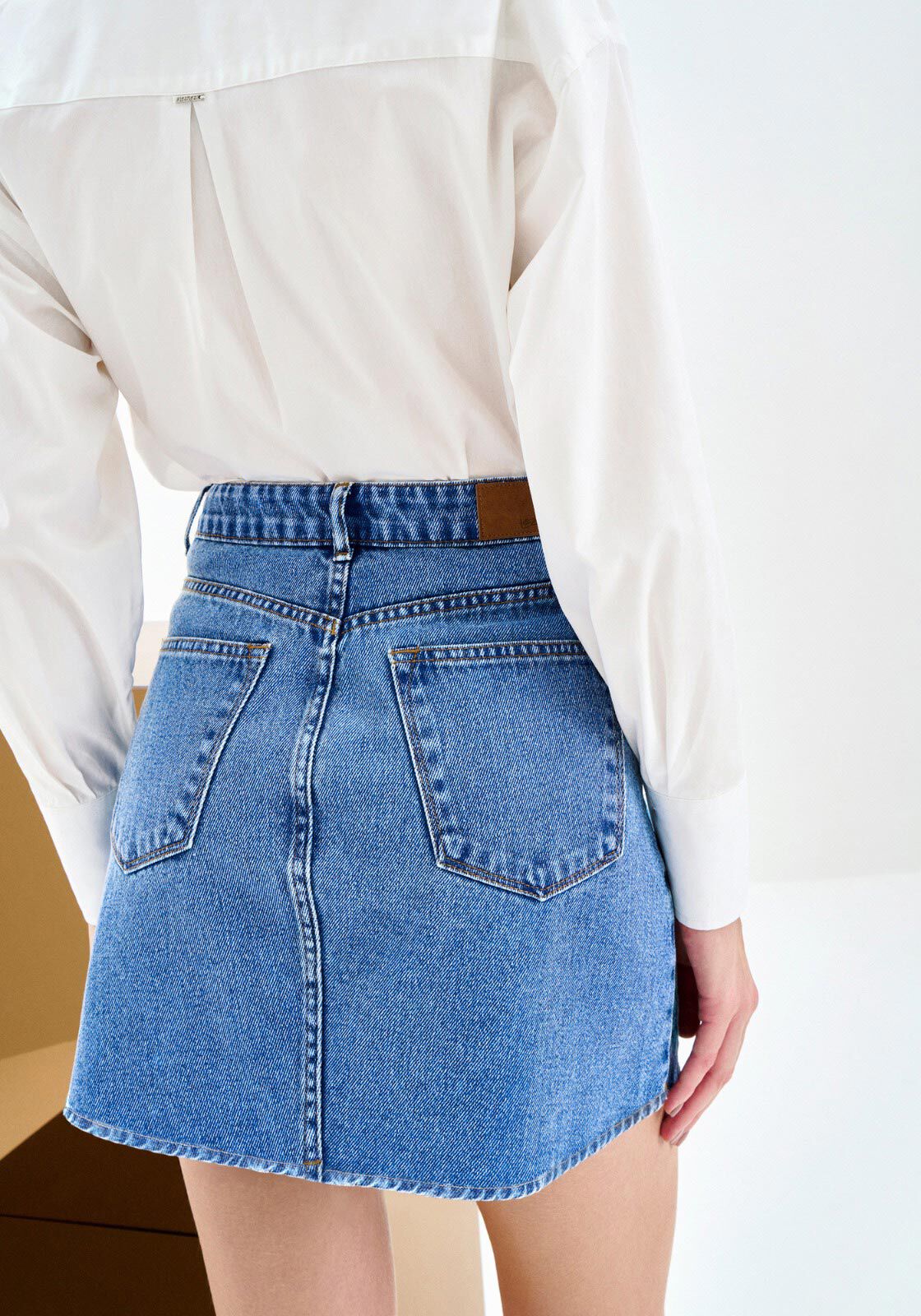 Saia Jeans Curta com Cintura Alta, , large.