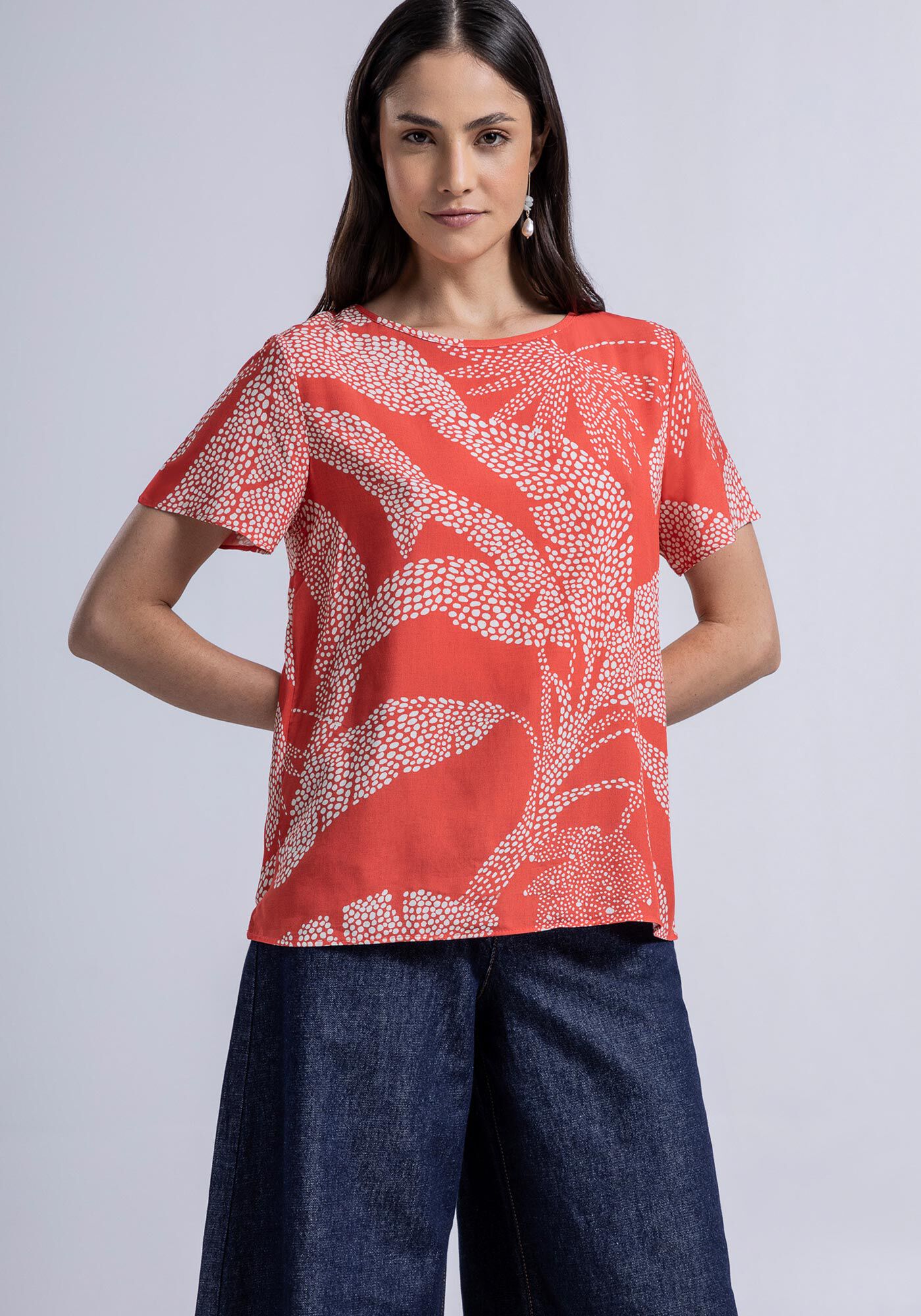 Blusa Manga Curta em Viscose Estampada, , large.