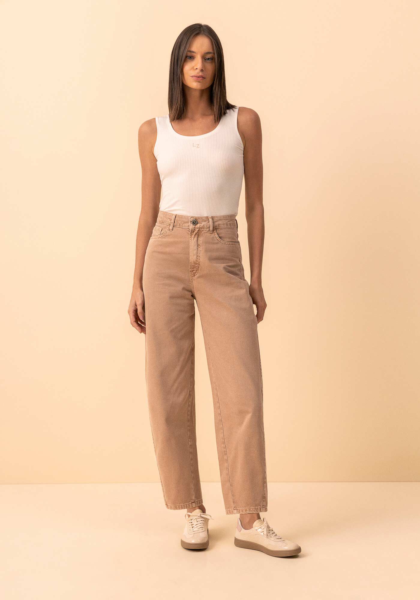 Cal&ccedil;a Barrel Em Sarja Com Cintura Alta E Bolsos, BEGE ZEFIRO, large.