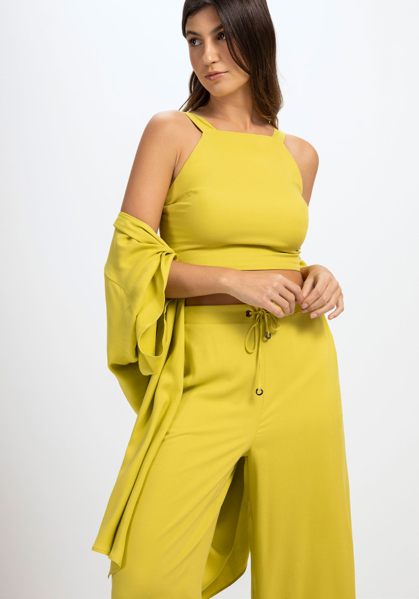 Blusa Halter Neck em Viscose com Detalhe Costas, , large.