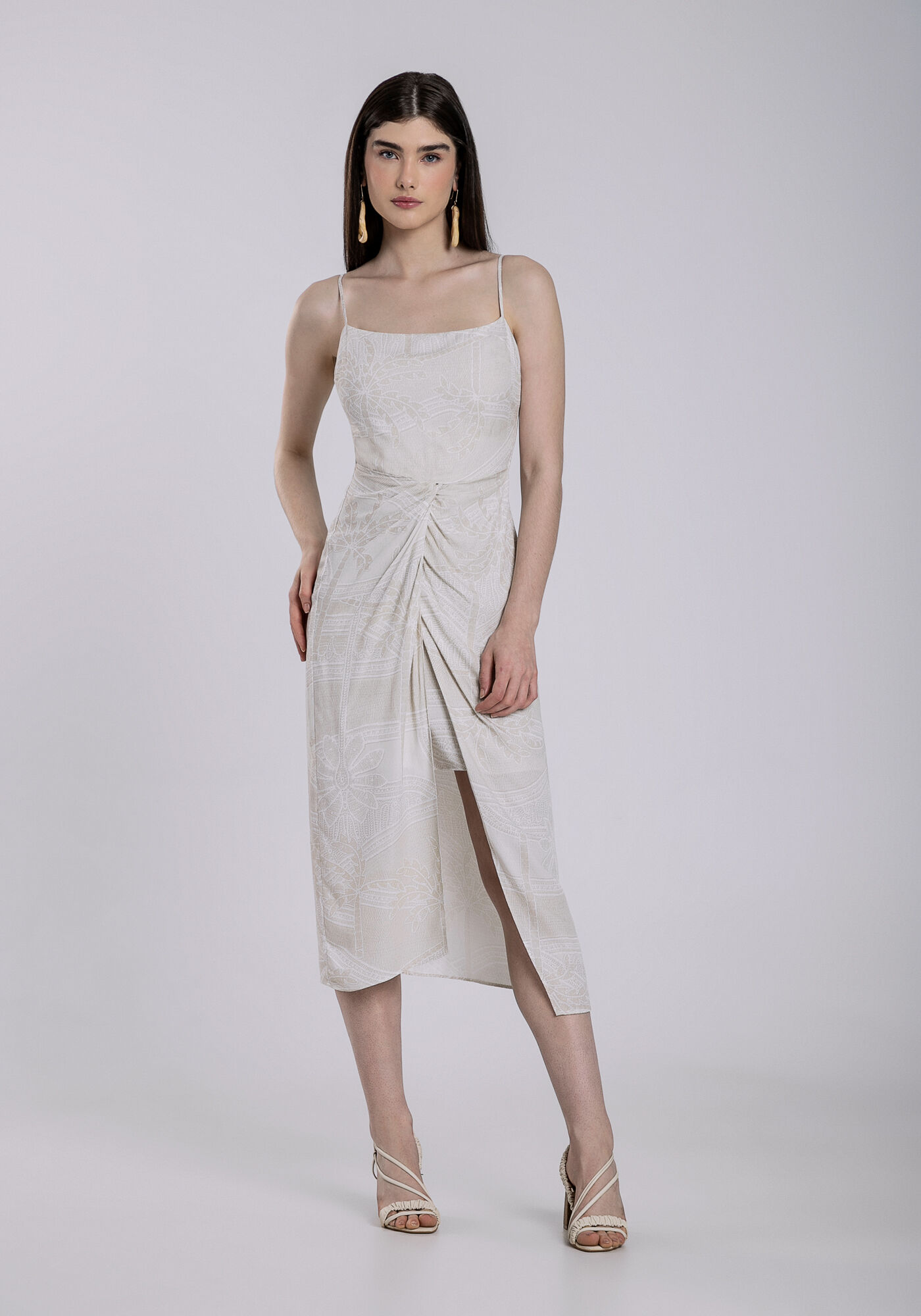 Vestido Midi em Viscose com Sobreposi&ccedil;&atilde;o, RENASCENCA, large.