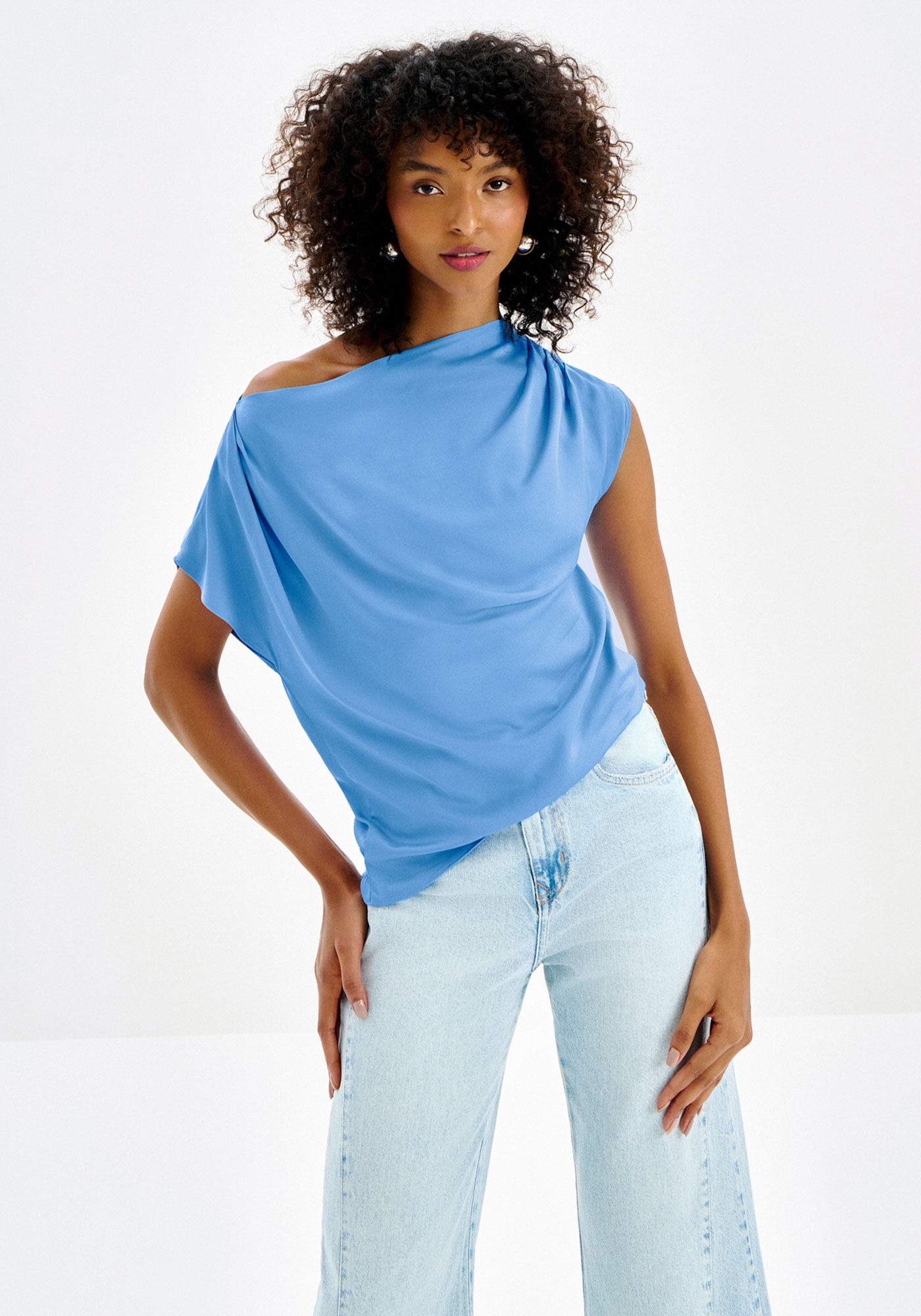 Blusa Assim&eacute;trica com Decote Um Ombro S&oacute;, , large.