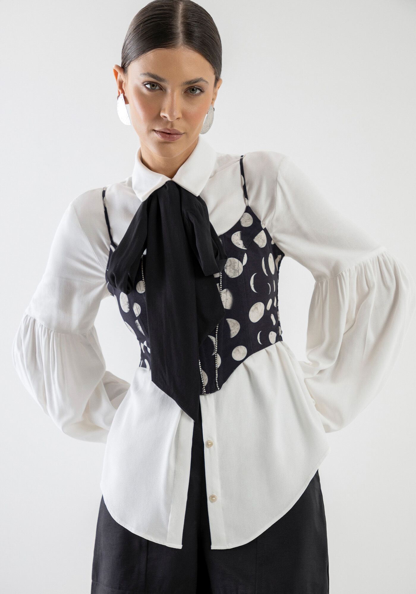 Camisa Manga Longa com M&aacute;xi La&ccedil;o, BRANCO OFF WHITE, large.