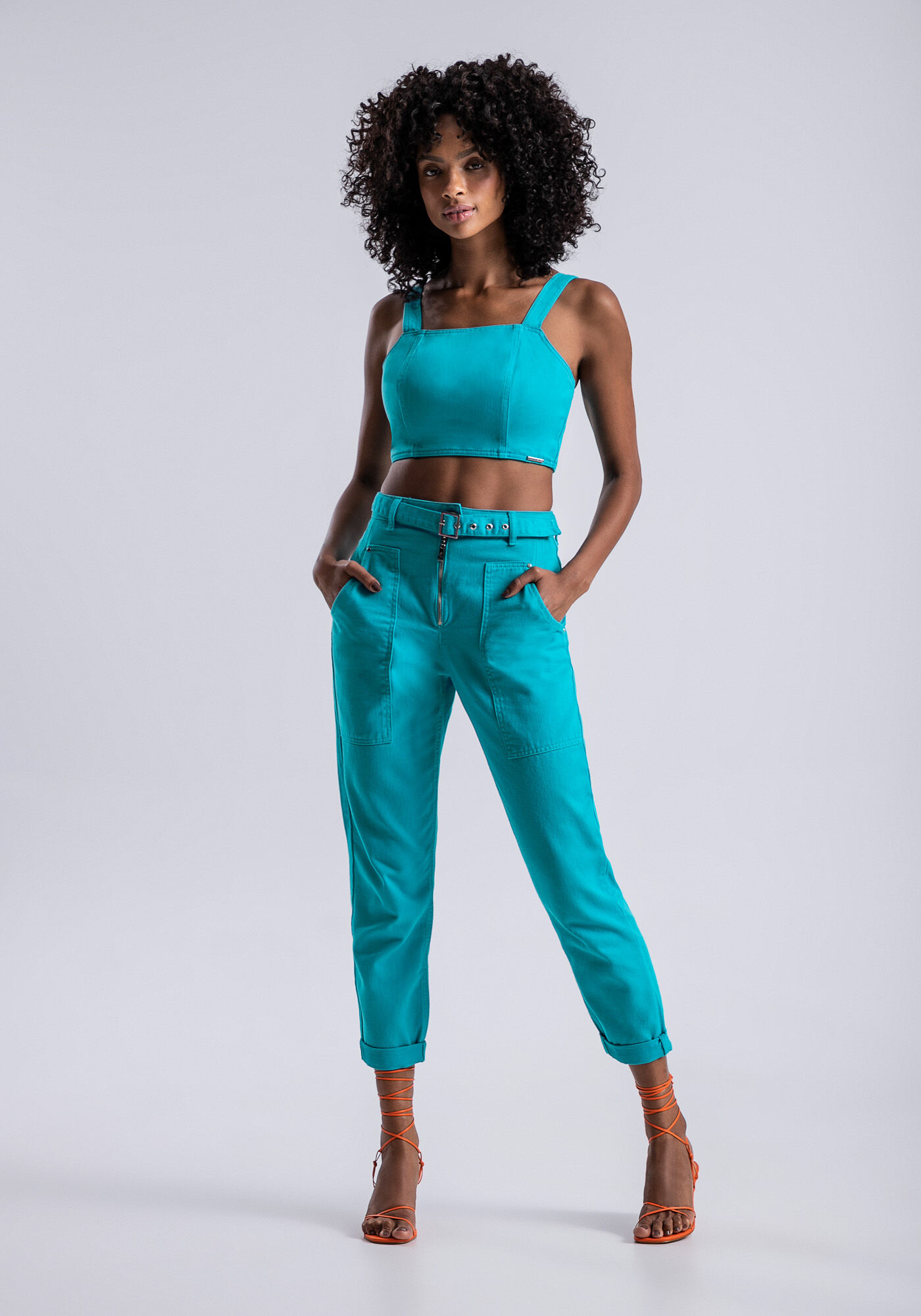 Cal&ccedil;a Sarja Mom Cintura Super Alta com Cinto, AZUL HENNA, large.