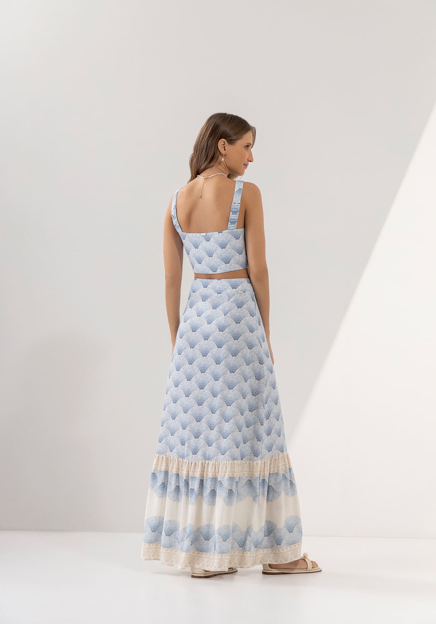 Blusa Cropped em Crepe Estampada com Bot&otilde;es, , large.