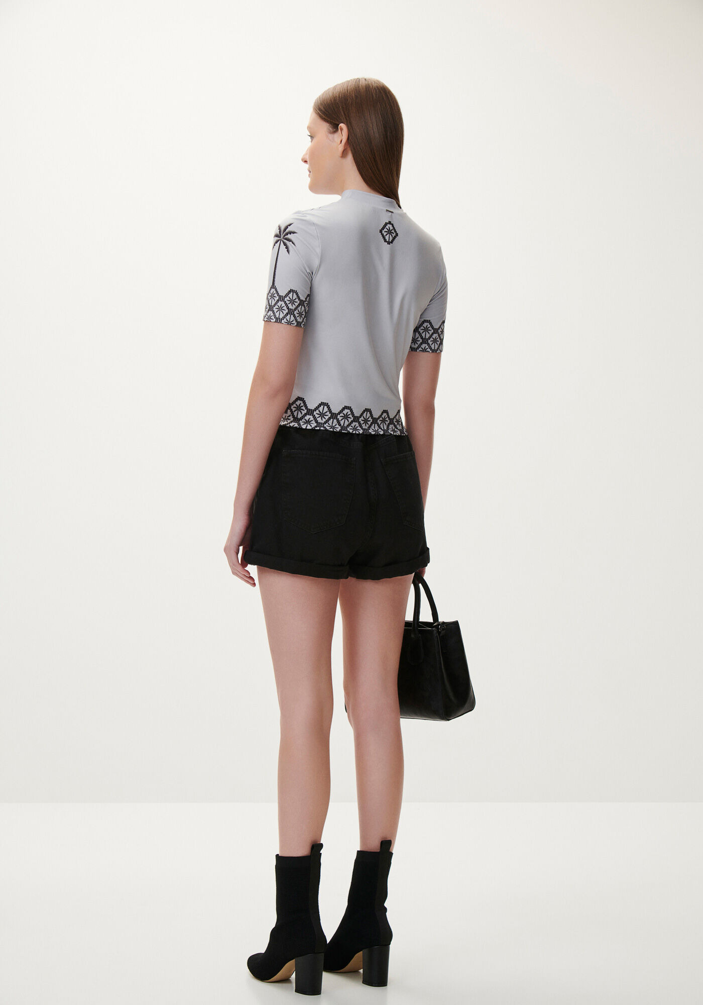 Blusa em Malha Aveludada com Detalhe Estampa, , large.