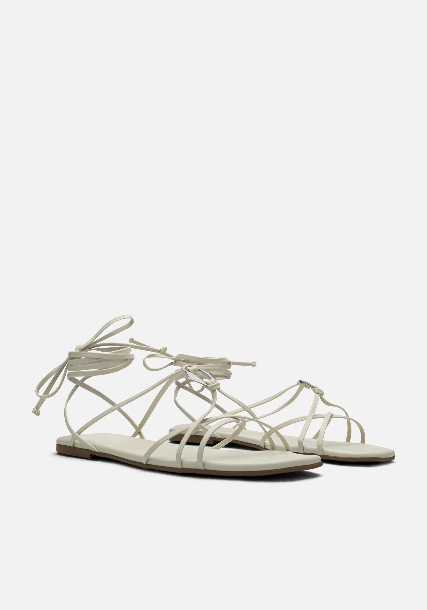 Sand&aacute;lia Rasteira Com Tiras Finas E Amarra&ccedil;&atilde;o, BEGE ALHAMBRA, large.