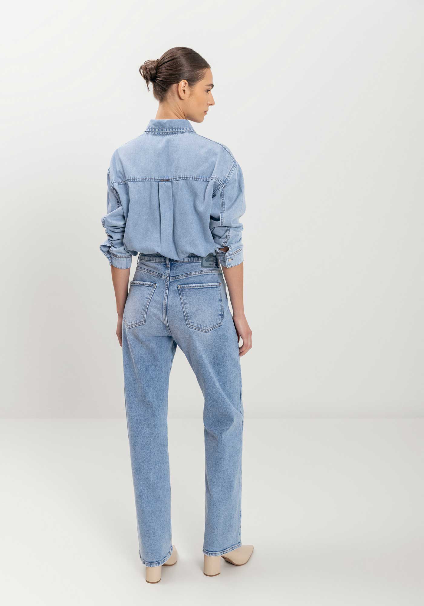 Cal&ccedil;a Reta Jeans Com Elastano E Cintura Alta, JEANS CLARO, large.