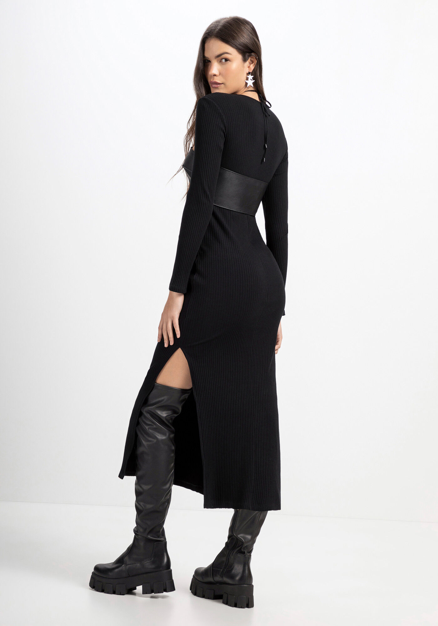 Bota coturno com vestido midi hotsell