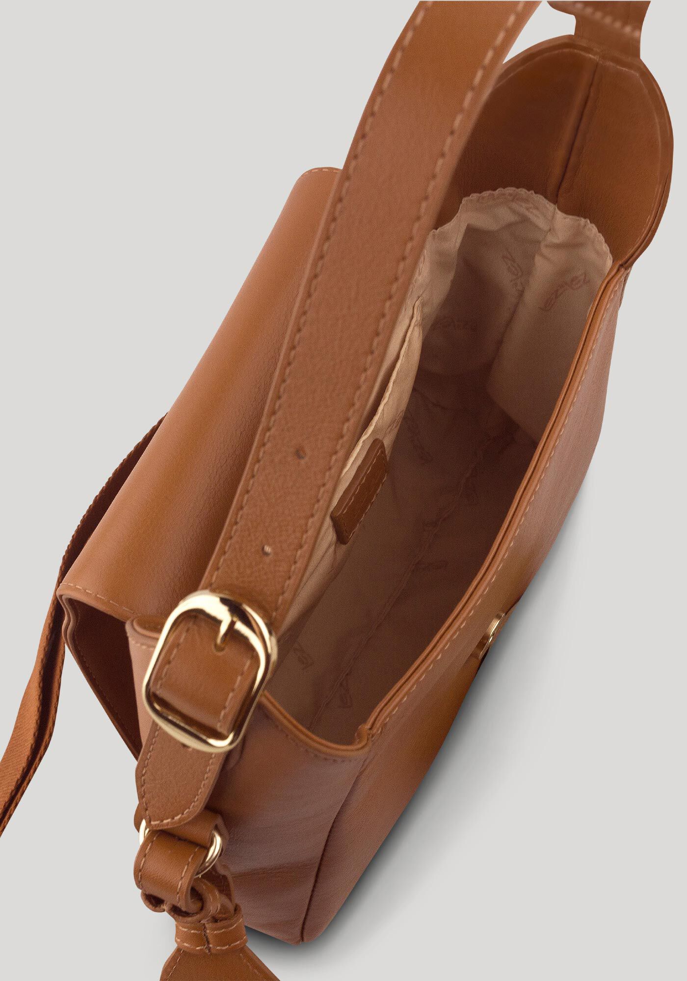 Bolsa M&eacute;dia Em Couro Com Aba Frontal E Dois Tipos De Al&ccedil;as, MARROM, large.