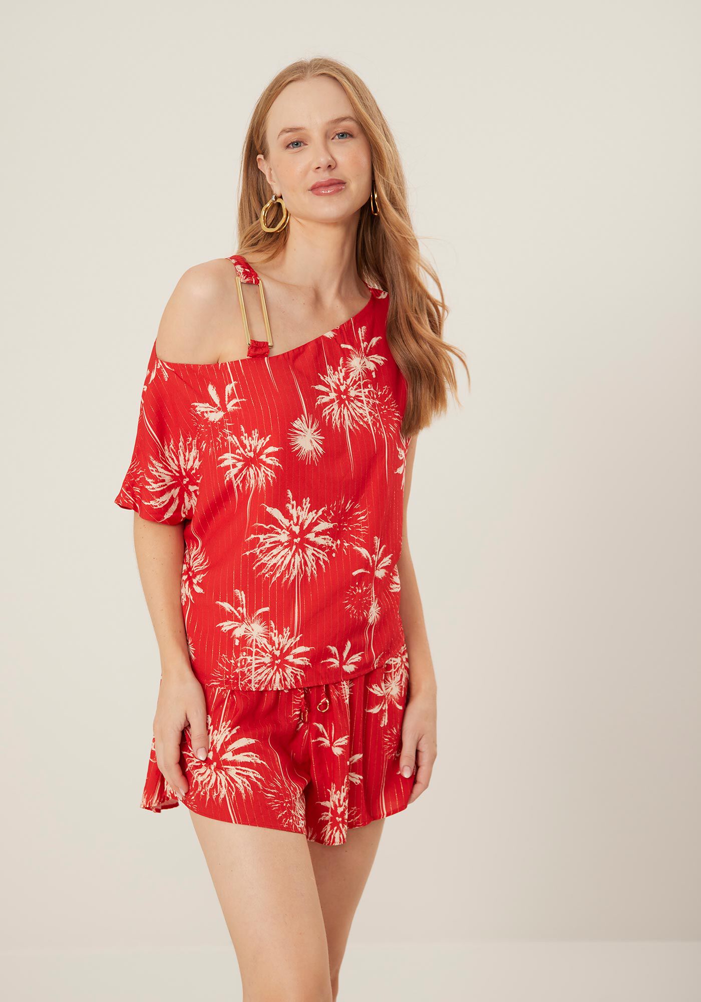 Blusa Assim&eacute;trica Estampada com Detalhe Ombro, DATE PALMS VERMELHO, large.