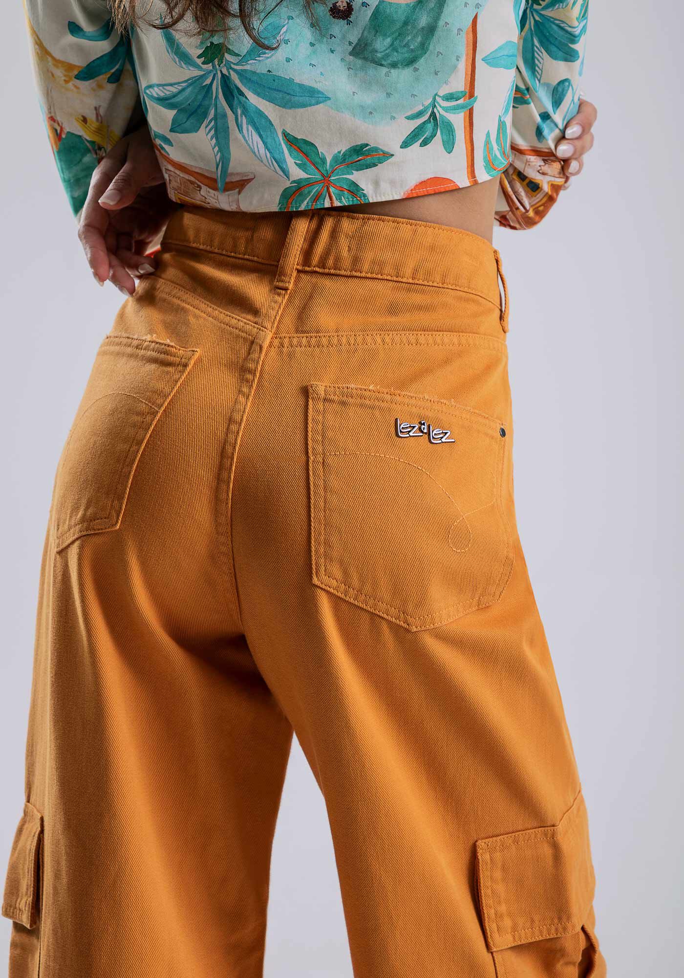 Cal&ccedil;a Sarja Wide Leg com Bolso Cargo, , large.