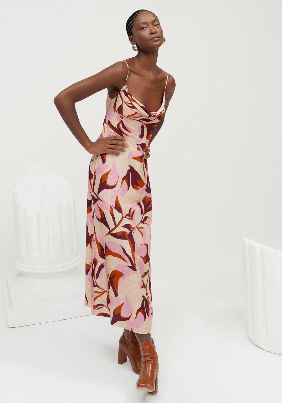 Vestido Midi em Crepe com Decote Degagê, PINK PETALS. Vestido Midi em Crepe com Decote Degagê, PINK PETALS, large.