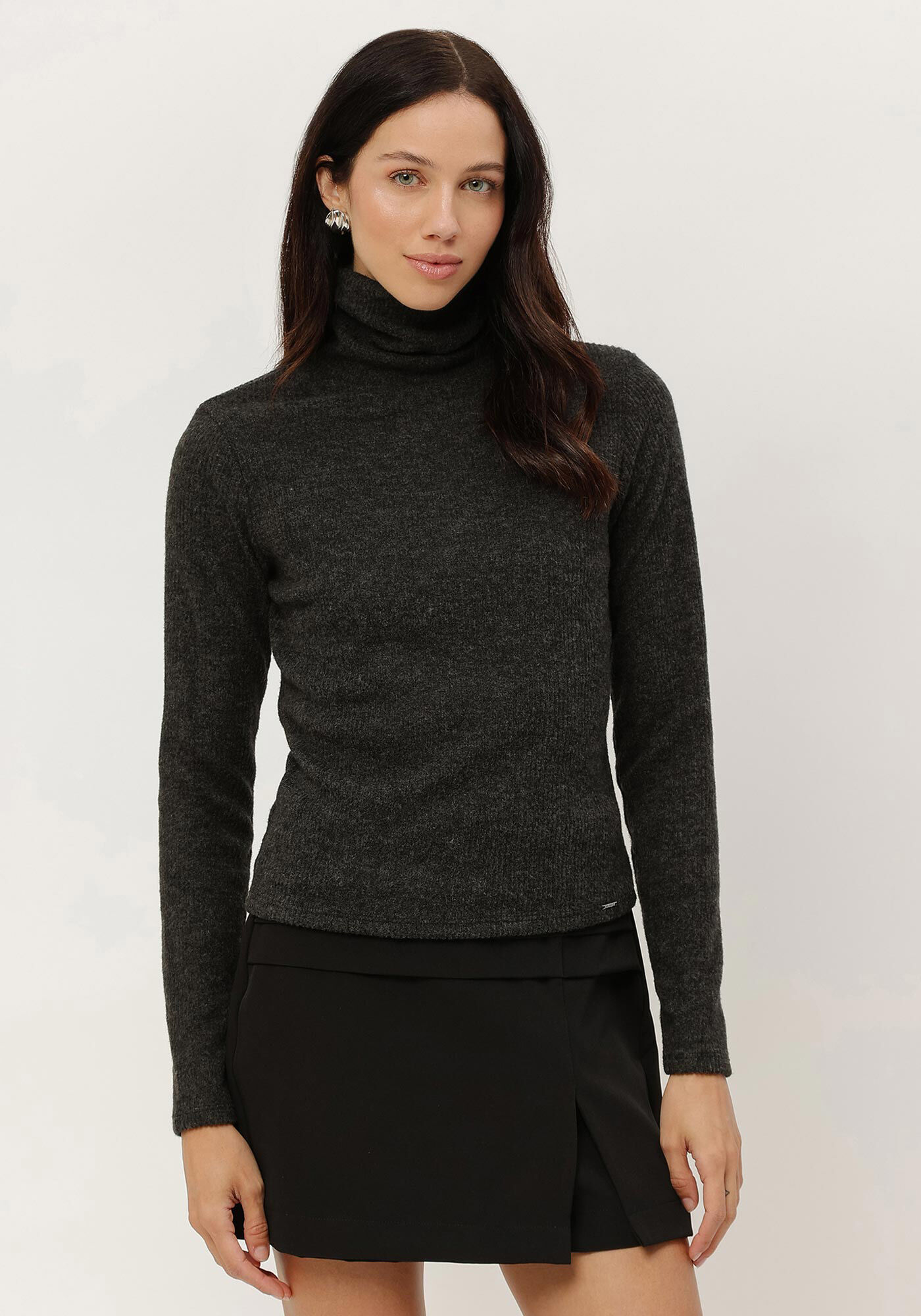 Blusa Manga Longa Canelada com Gola Alta, PRETO REATIVO, large.