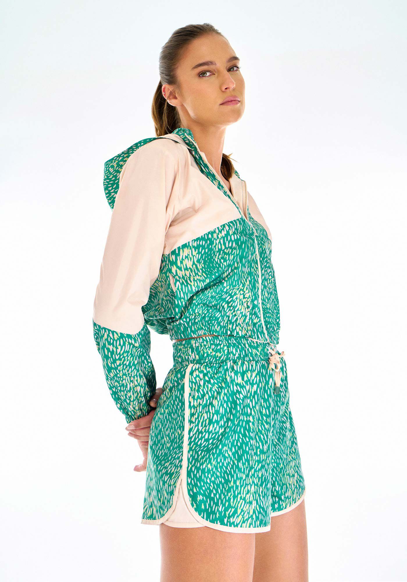 Shorts Corta Vento MOVE Fitness Estampado, , large.