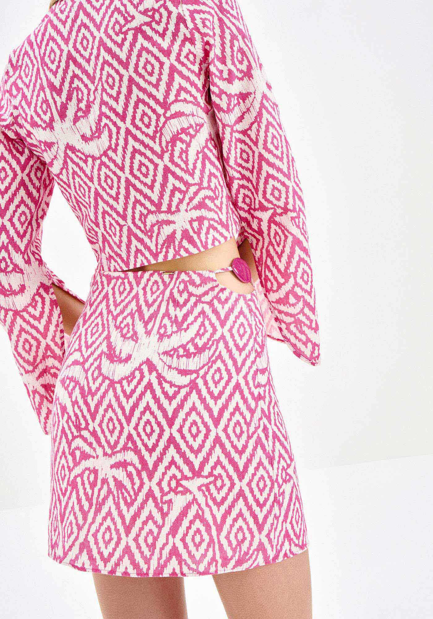 Saia Curta Estampada em Linho com Cut, MAXI TRAMA, large.