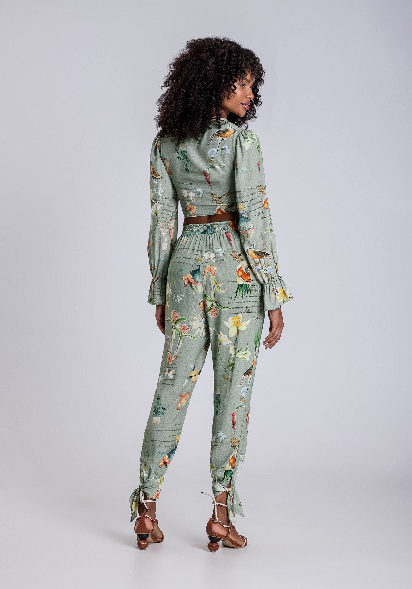 Cal&ccedil;a Jogging com La&ccedil;o Barra, , large.