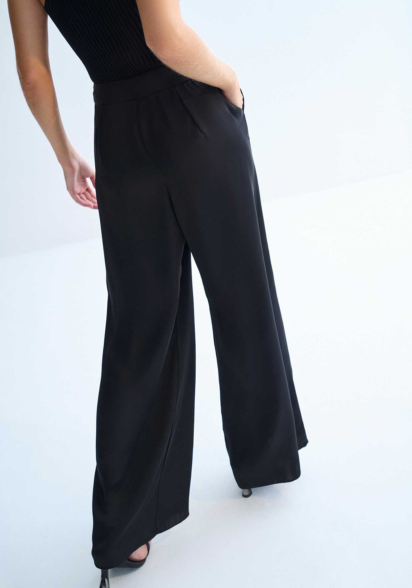 Cal&ccedil;a Reta Alfaiataria Perolada com Bolsos, , large.