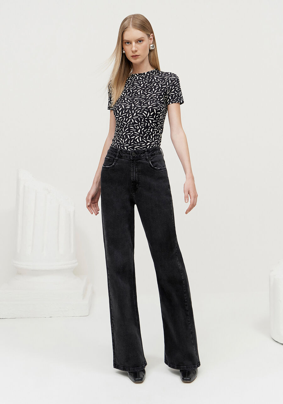 Blusa Estampada em Malha Viscose com Gola, TEXTURE. Blusa Estampada em Malha Viscose com Gola, TEXTURE, large.