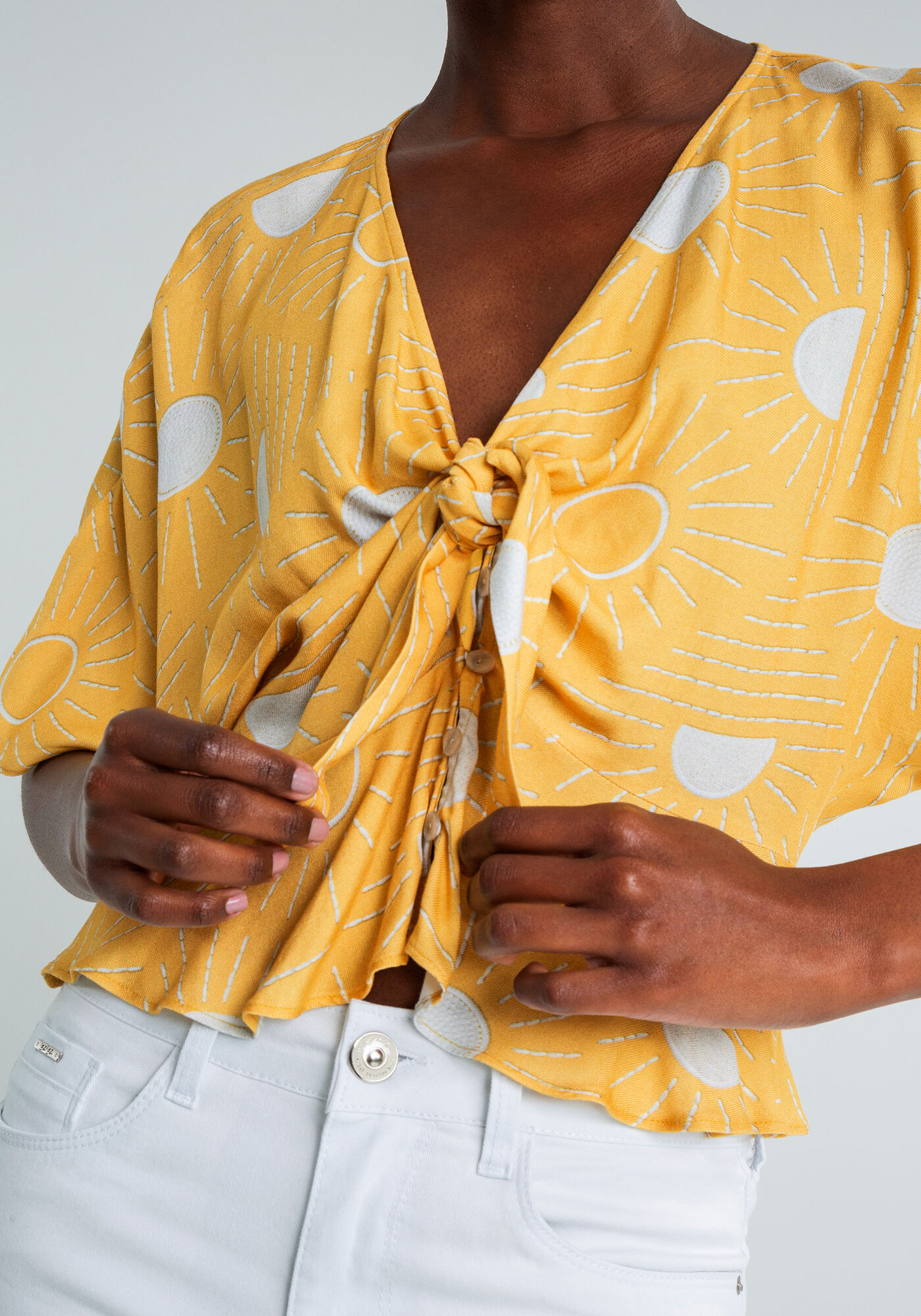 Blusa La&ccedil;o Decote Estampa, SOLARES, large.