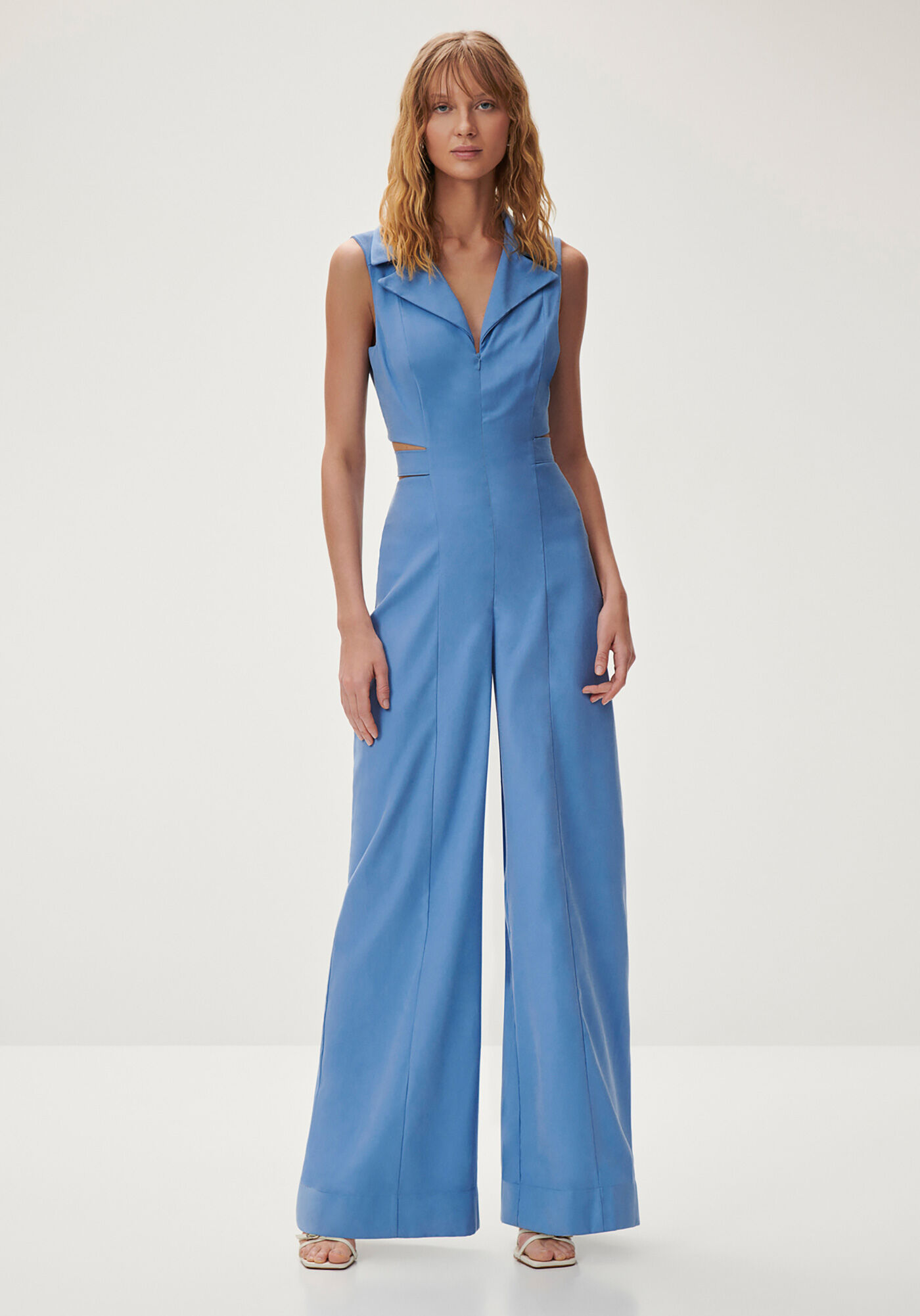 Macac&atilde;o Longo com Gola e Cut Out, , large.