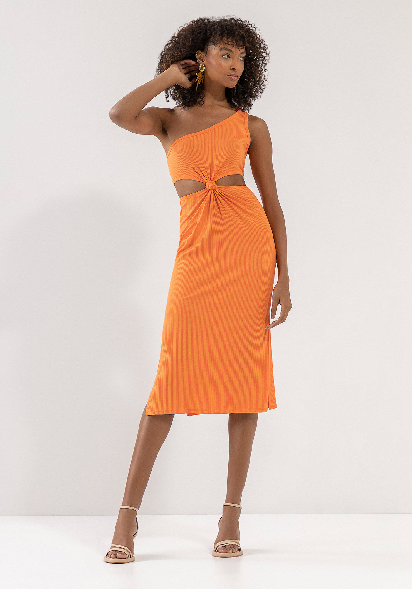 Vestido sales midi ombro