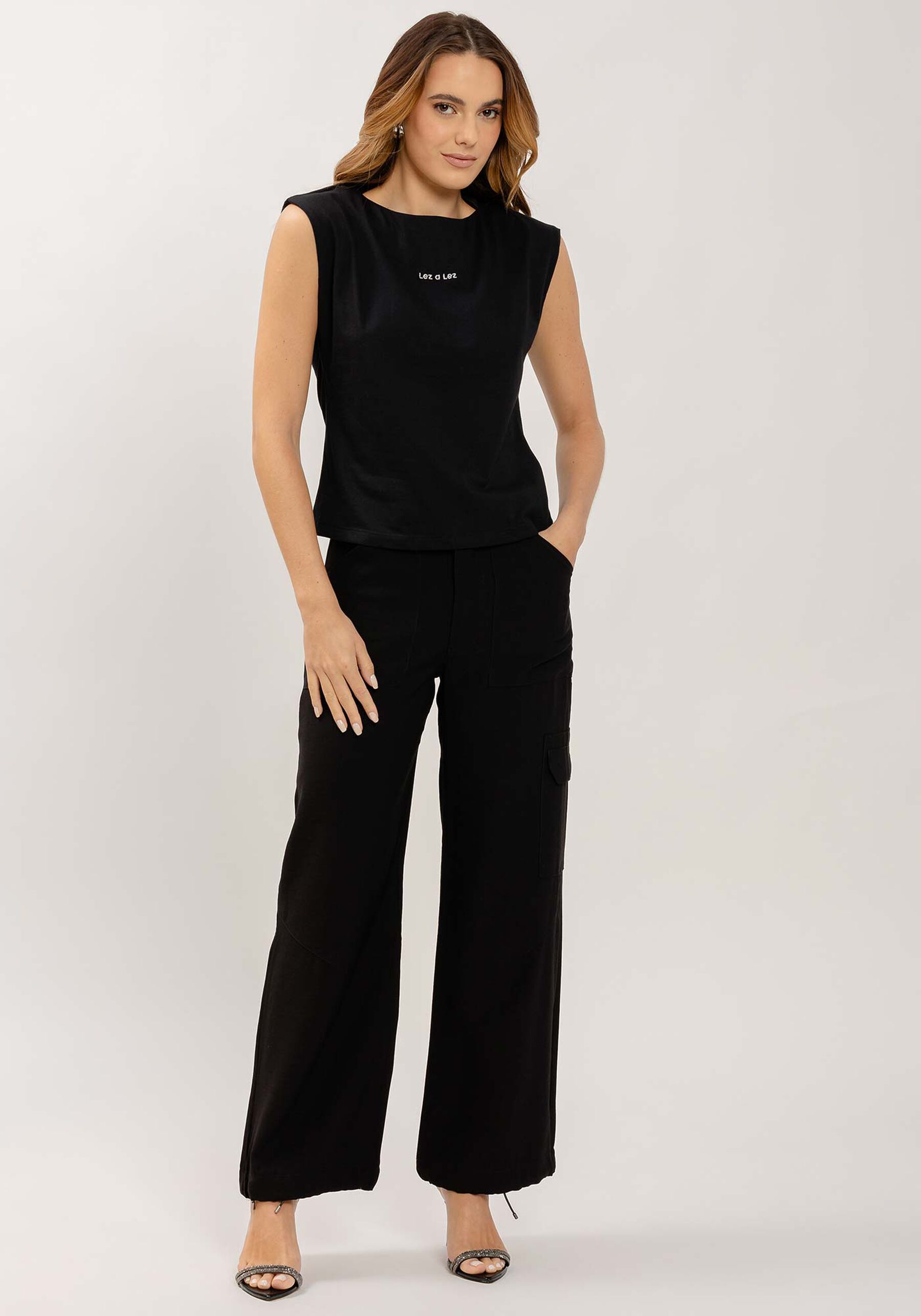 T-shirt Muscle Tee em Malha com Bordado Lurex, . T-shirt Muscle Tee em Malha com Bordado Lurex, , large.