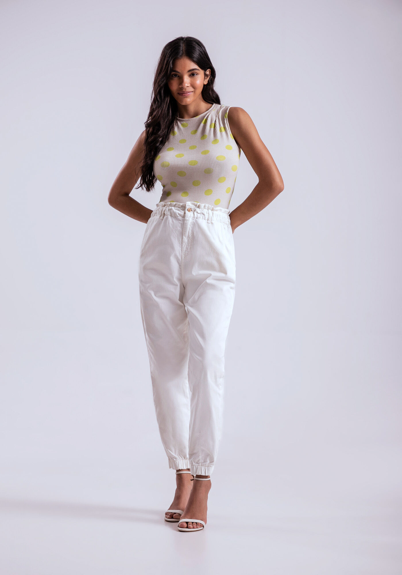 Regata Cropped Canelada com Detalhe Ombro, BOLHAS, large.