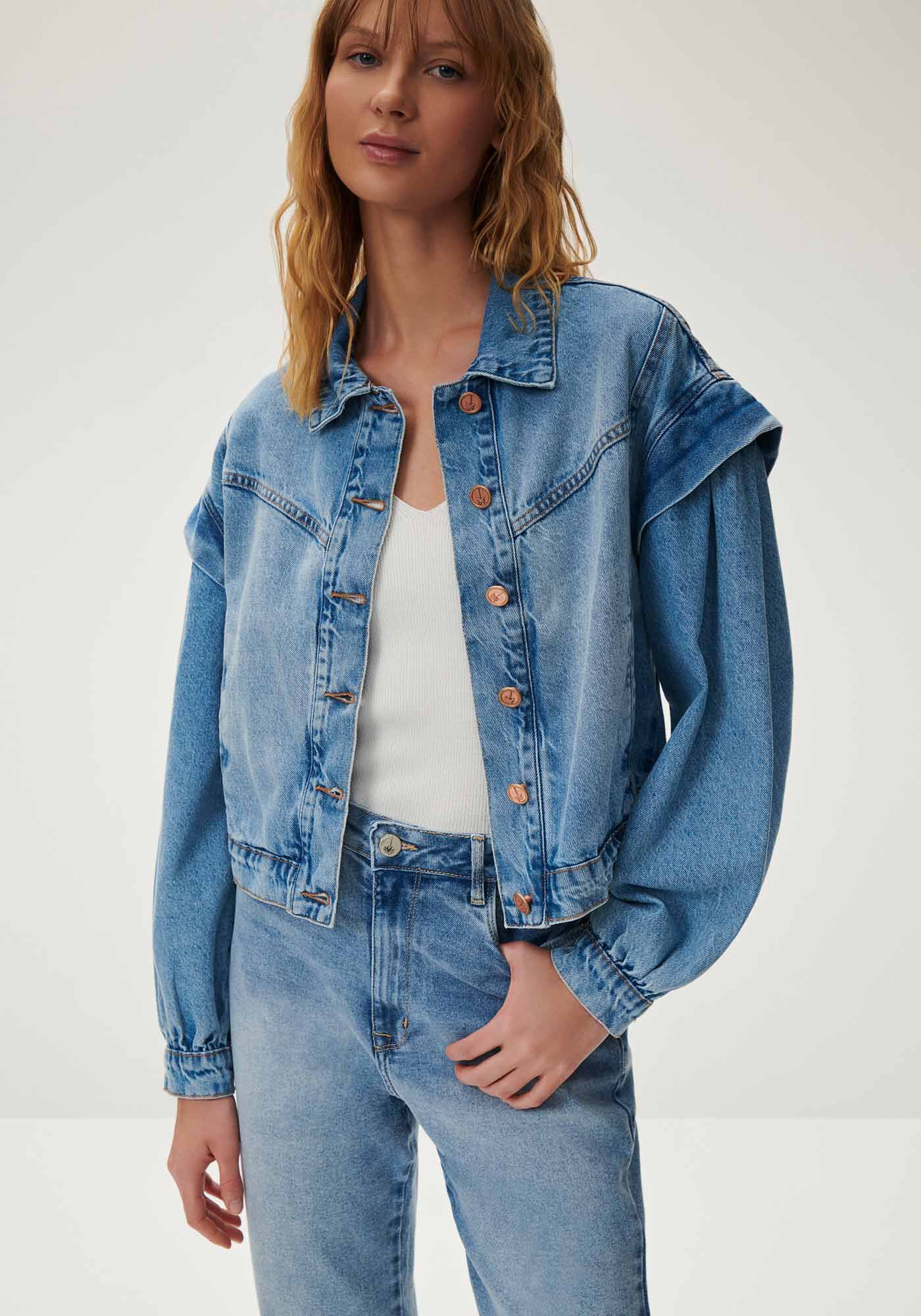 Jaqueta Jeans Estonada com Recorte Ombros, , large.