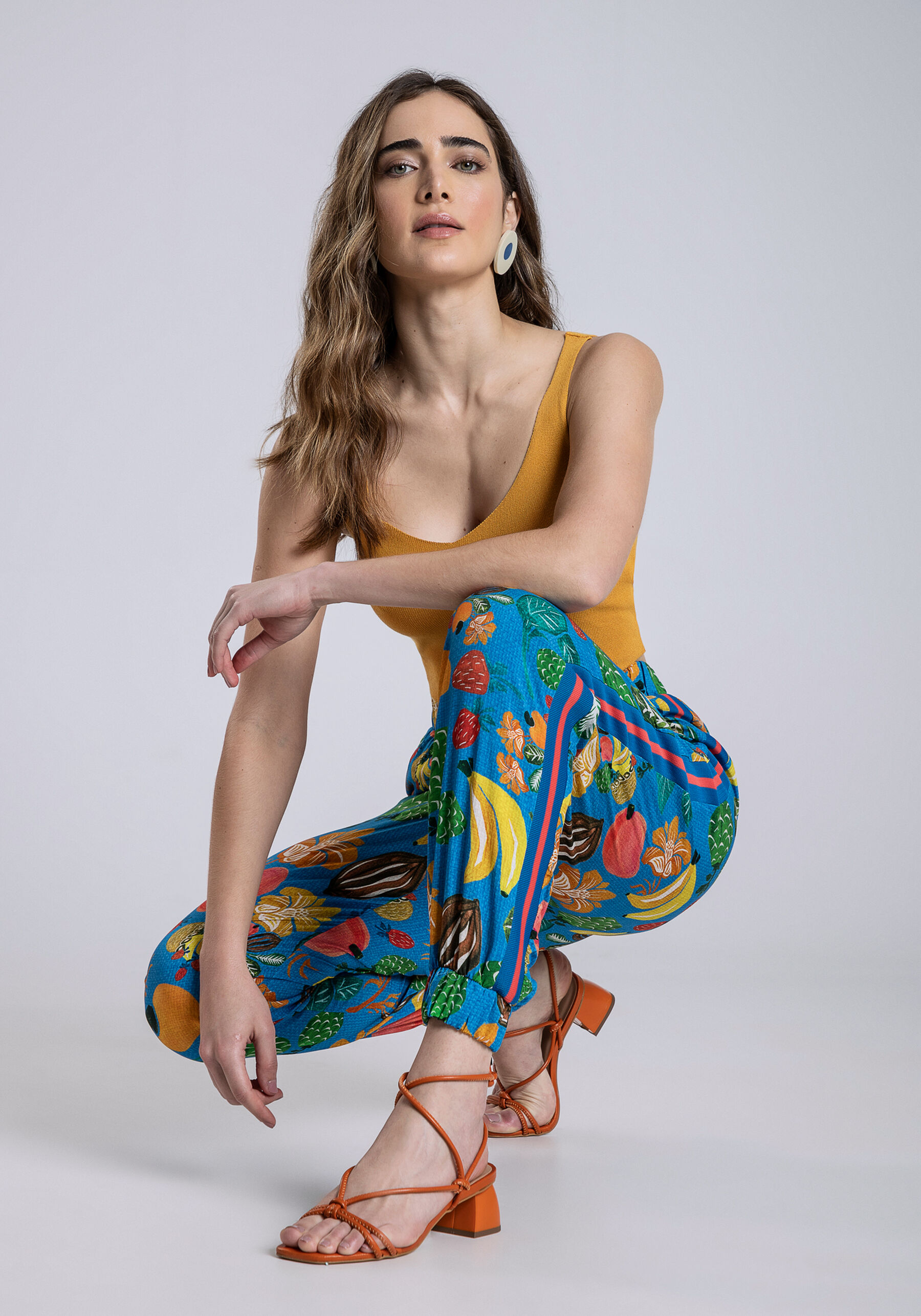 Calça Jogging em Viscose Estampada, GRAVIOLA. Calça Jogging em Viscose Estampada, GRAVIOLA, large.