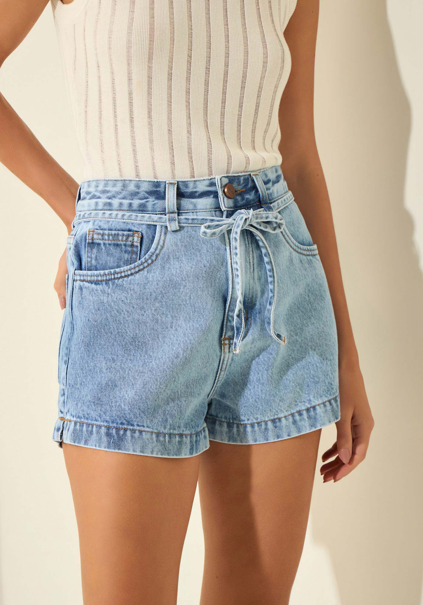 Shorts Hot Pants Jeans De Cintura Alta Com Cinto, JEANS, large.
