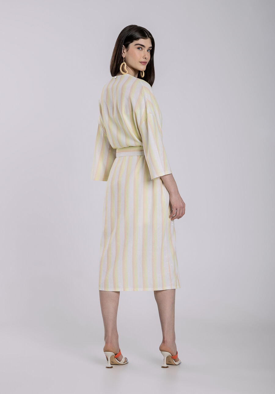 Kimono Alongado em Linho com Bordado, . Kimono Alongado em Linho com Bordado, , large.