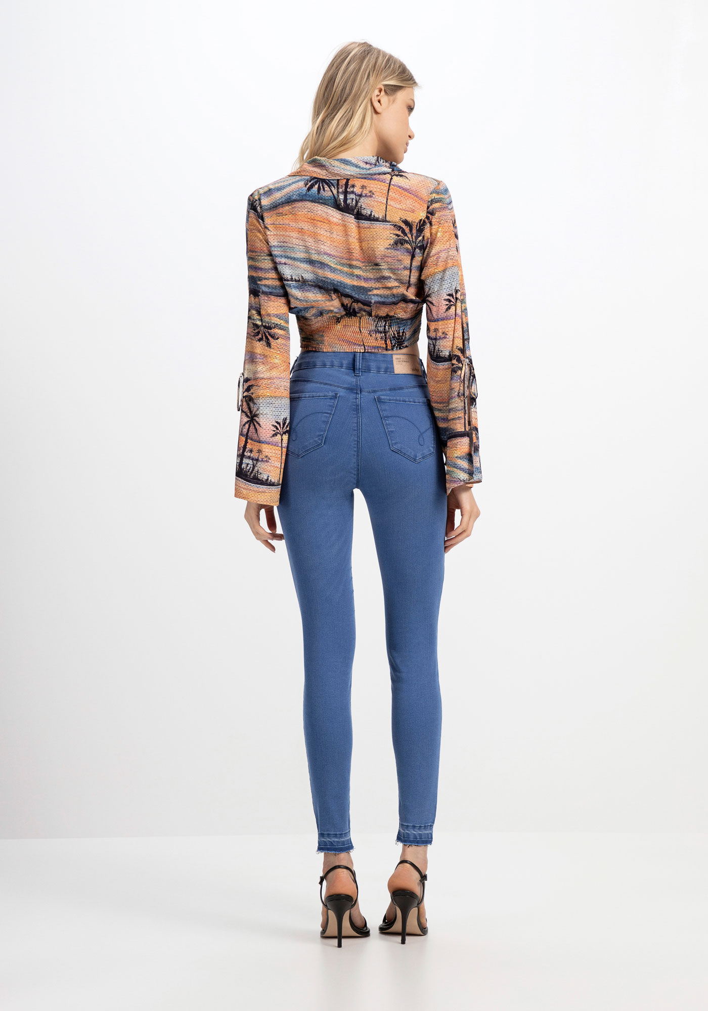 Cal&ccedil;a Jeans Skinny Sustent&aacute;vel Super Alta, , large.