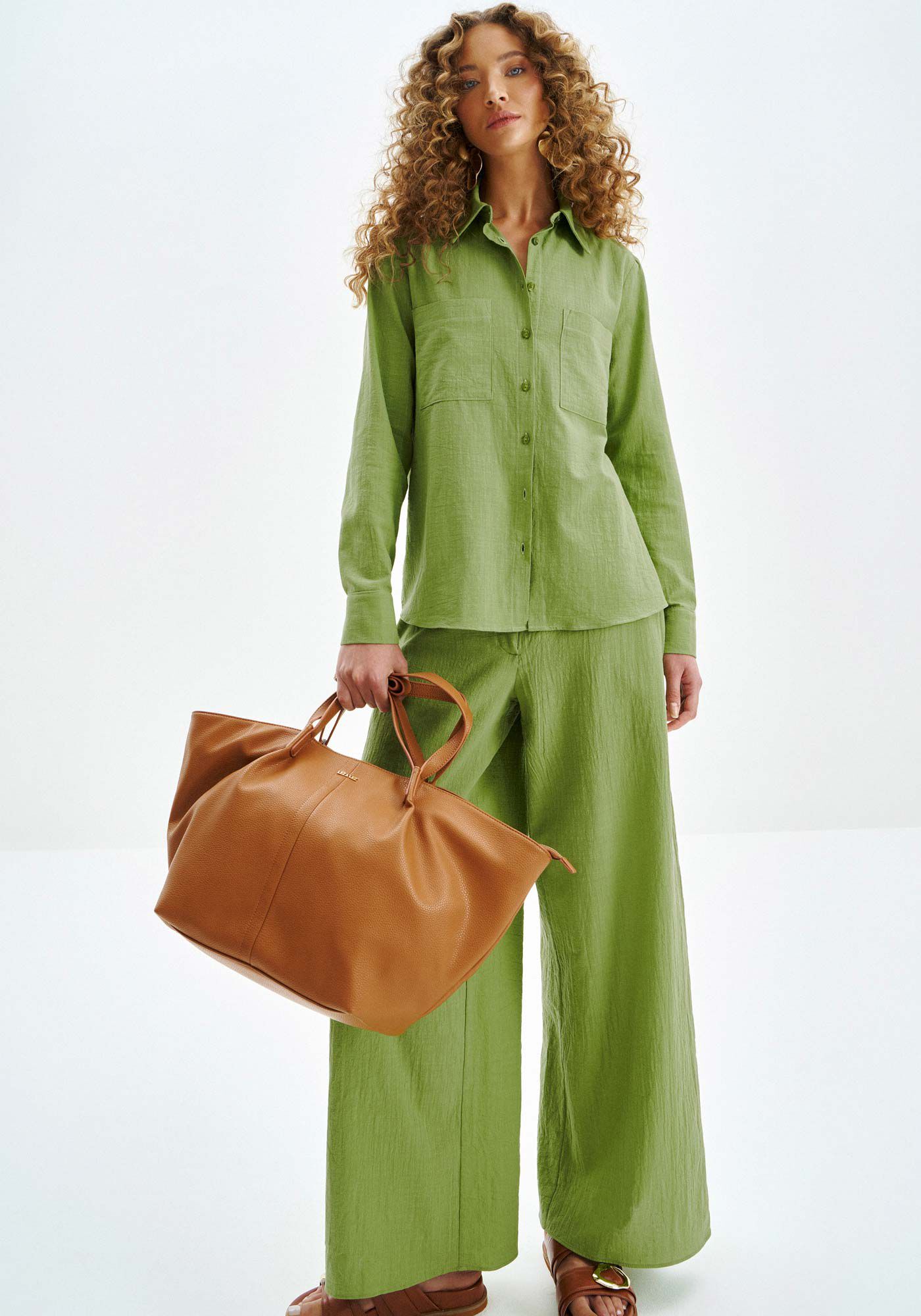 Camisa Manga Longa em Tecido Plano com Bolsos, , large.