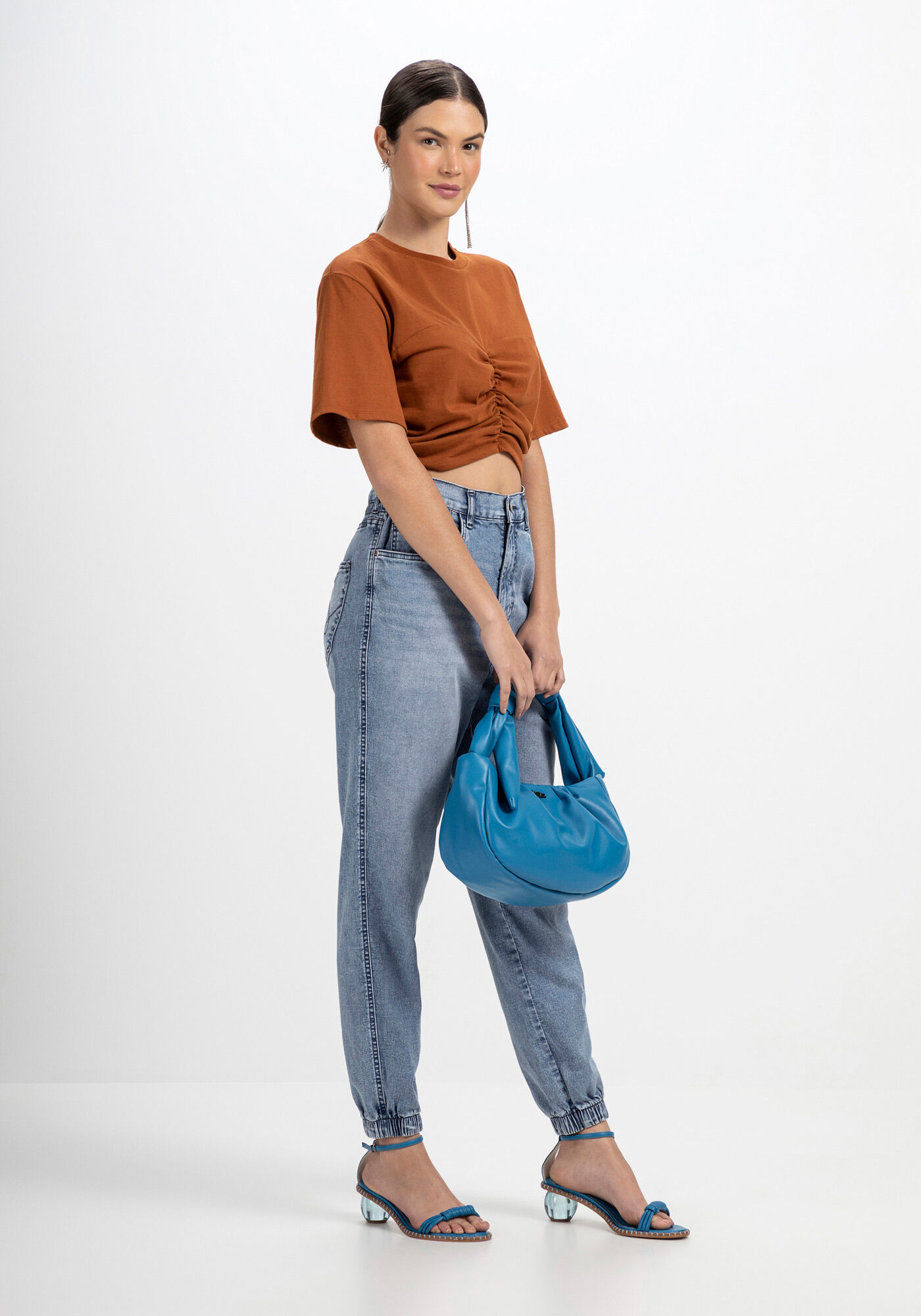 Blusa Cropped em Malha com Franzido Busto, MARROM BISCUIT, large.