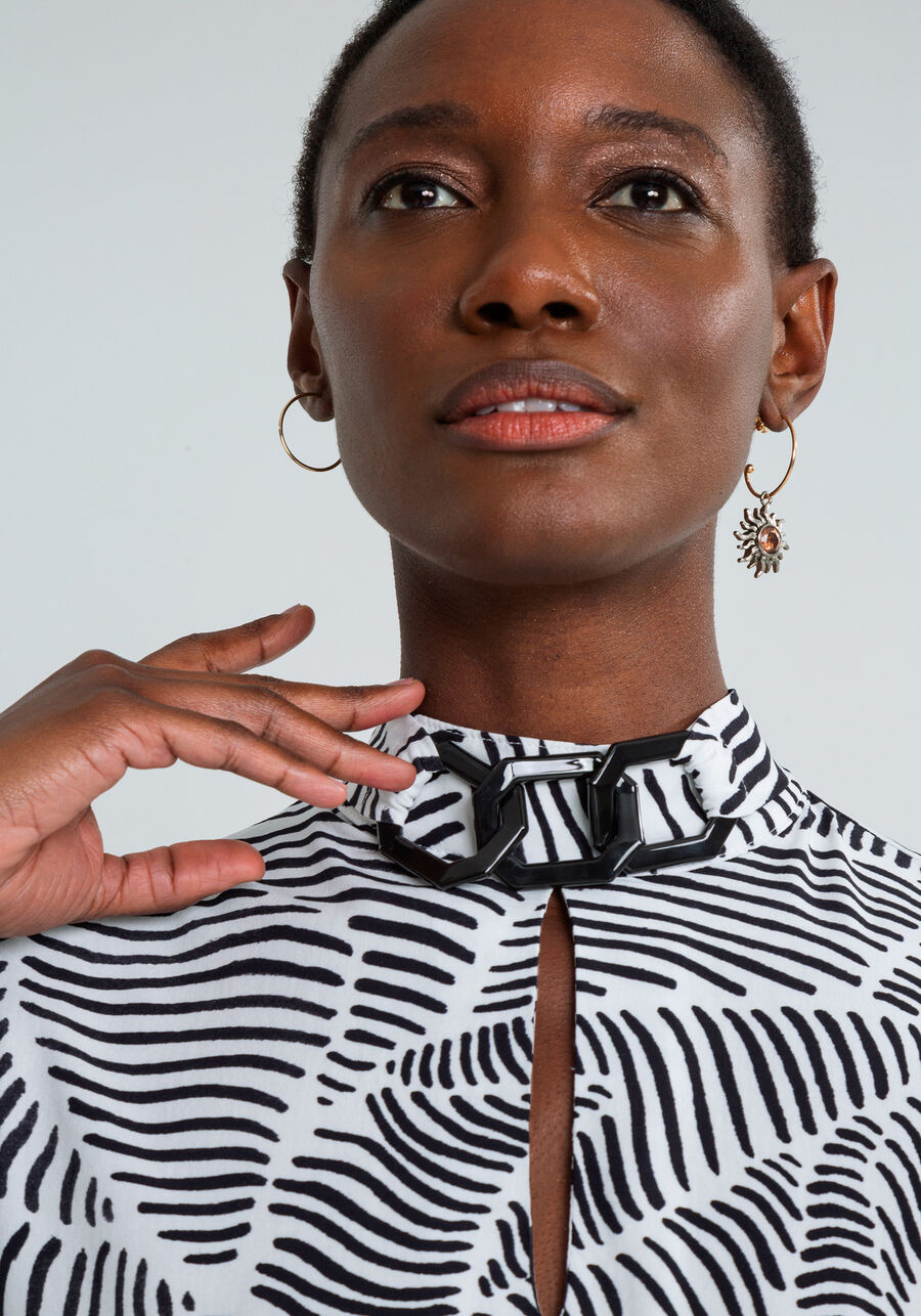 Blusa Corrente Gola Alta Estampa, REFLEXOS. Blusa Corrente Gola Alta Estampa, REFLEXOS, large.