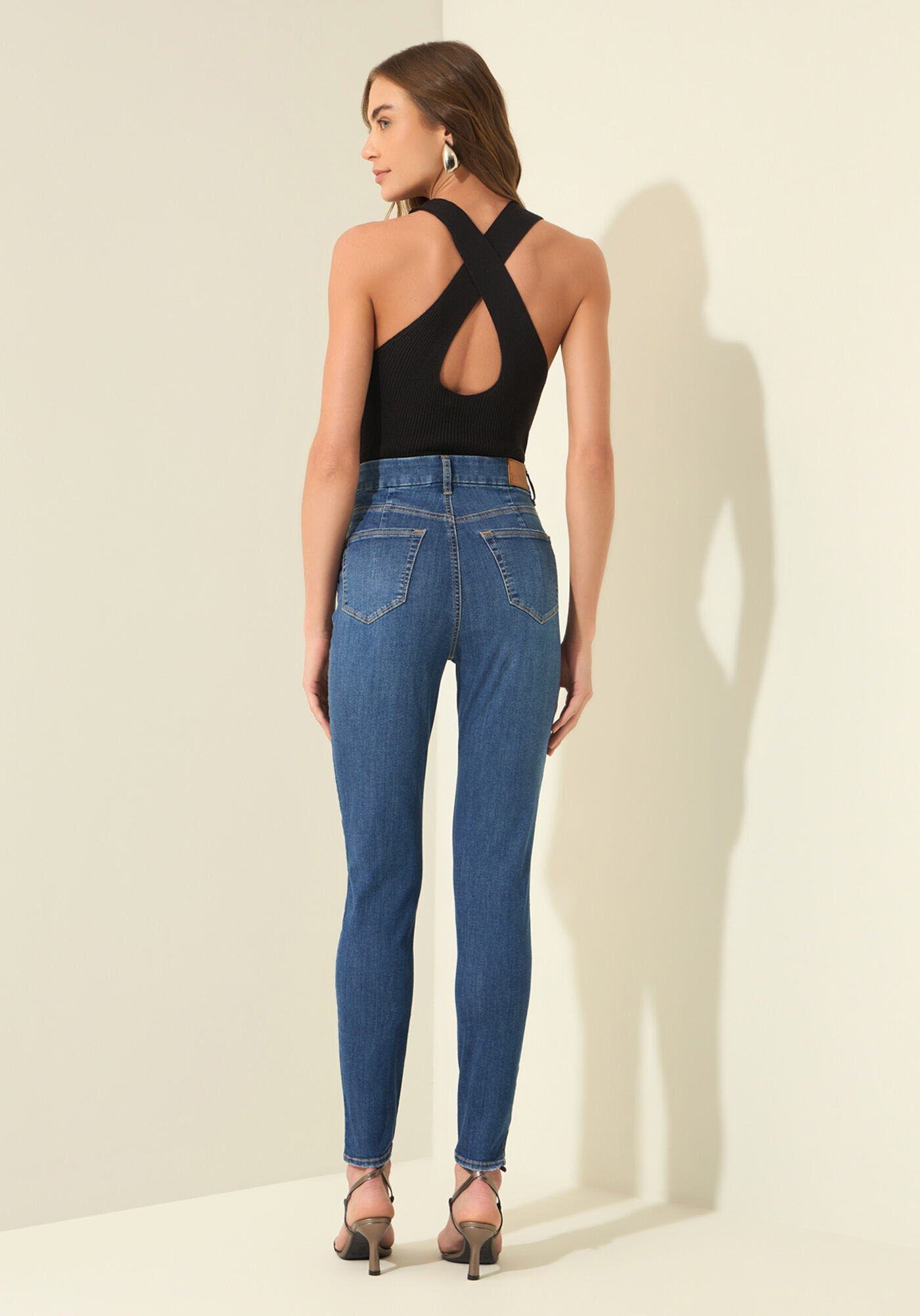 Cal&ccedil;a Jeans Skinny Com Cintura Alta Cropped Contour, JEANS, large.