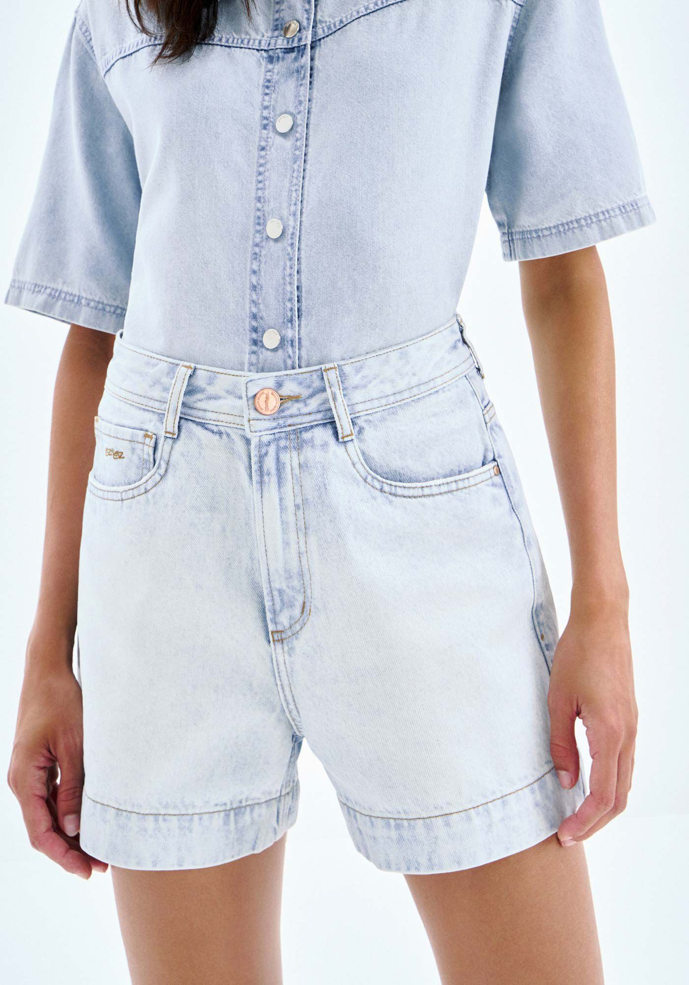 Shorts Jeans Mom Cintura Alta Claro, , large.