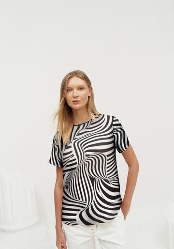 Blusa Fluida De Mangas Curtas Estampada Com Gola Redonda, SILHOUETTE BRANCO. Blusa Fluida De Mangas Curtas Estampada Com Gola Redonda, SILHOUETTE BRANCO, large.