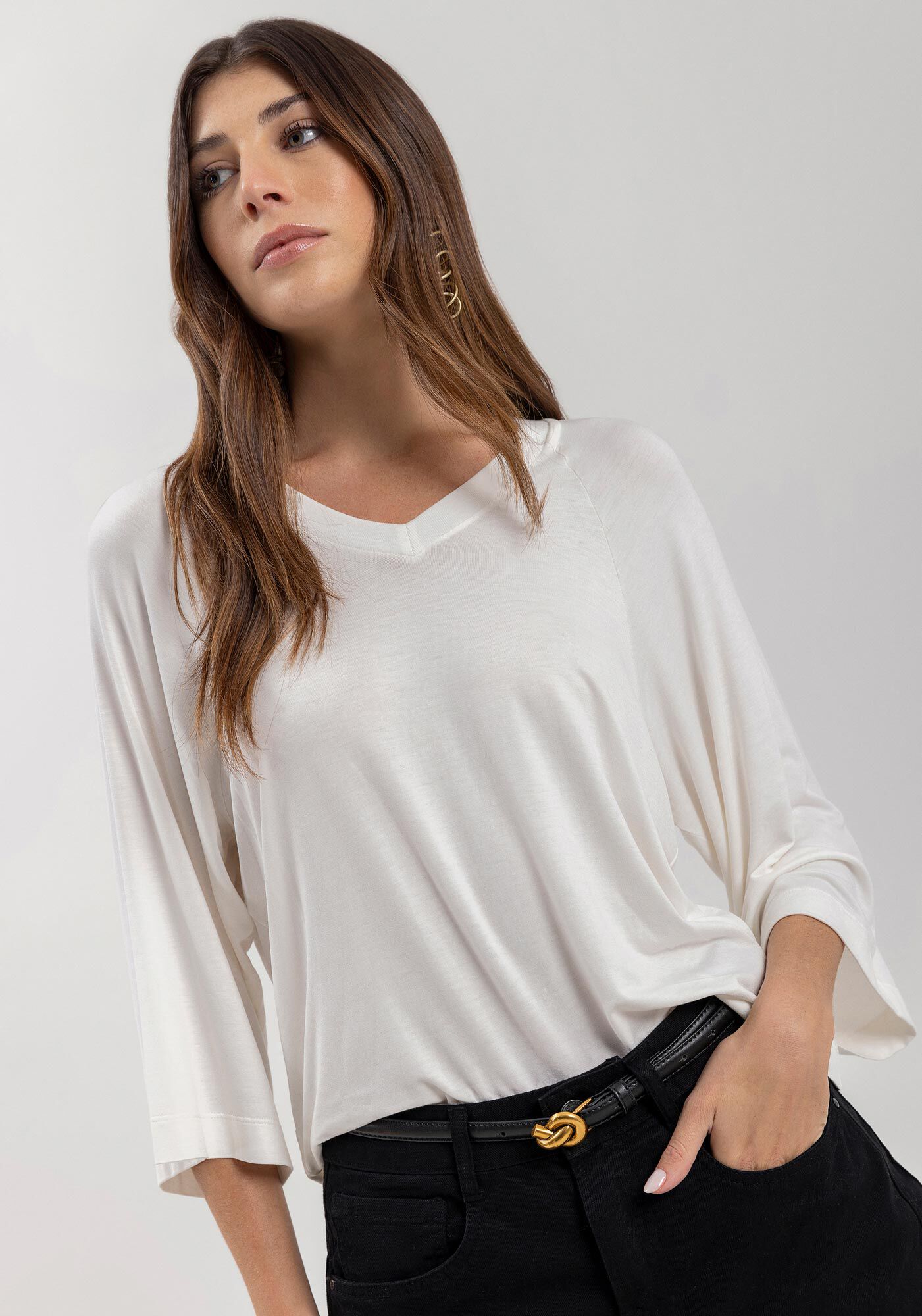 Blusa Ampla Com Mangas M&eacute;dias E Decote Em V, , large.