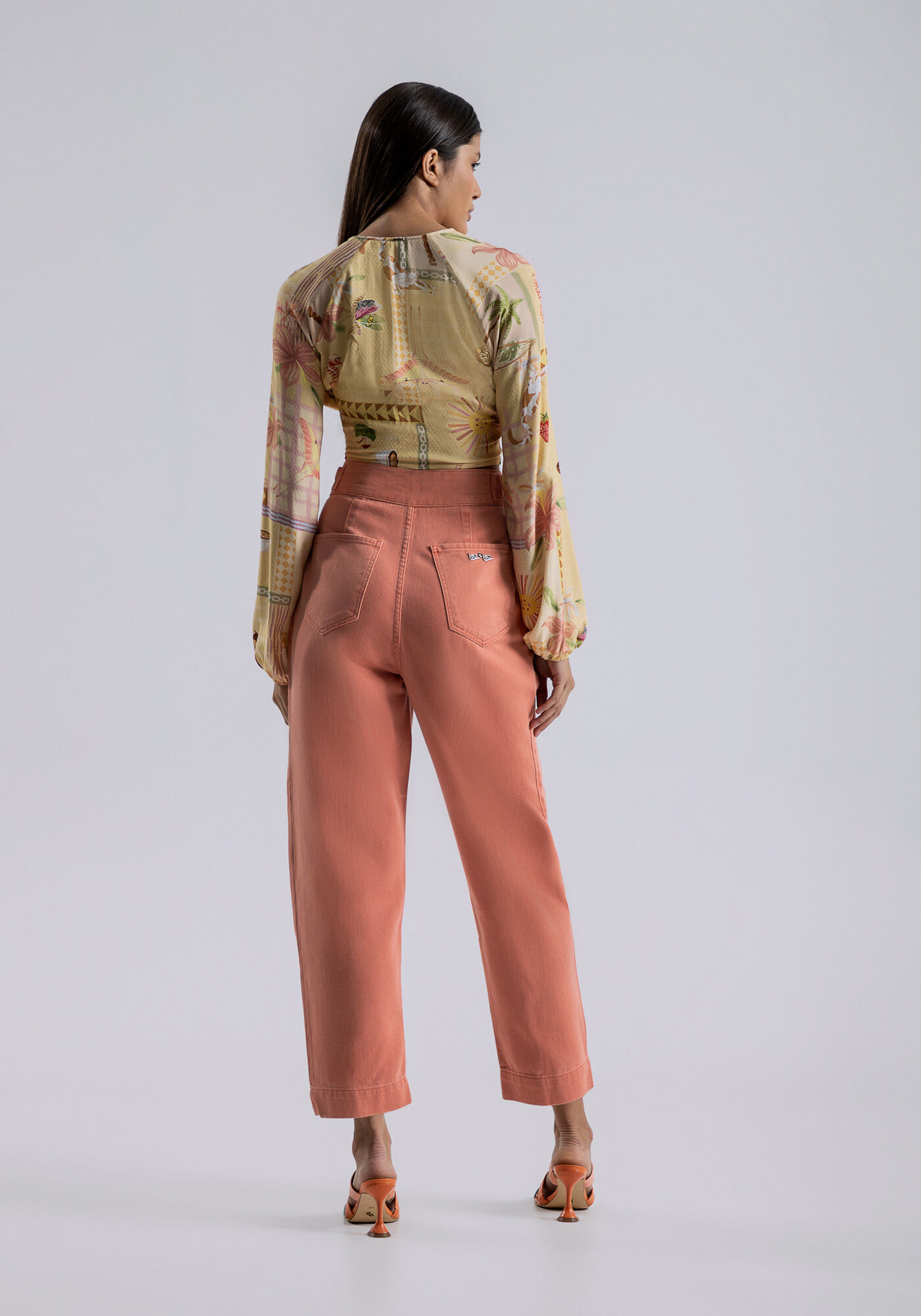 Blusa Manga Longa com Abertura Decote, , large.