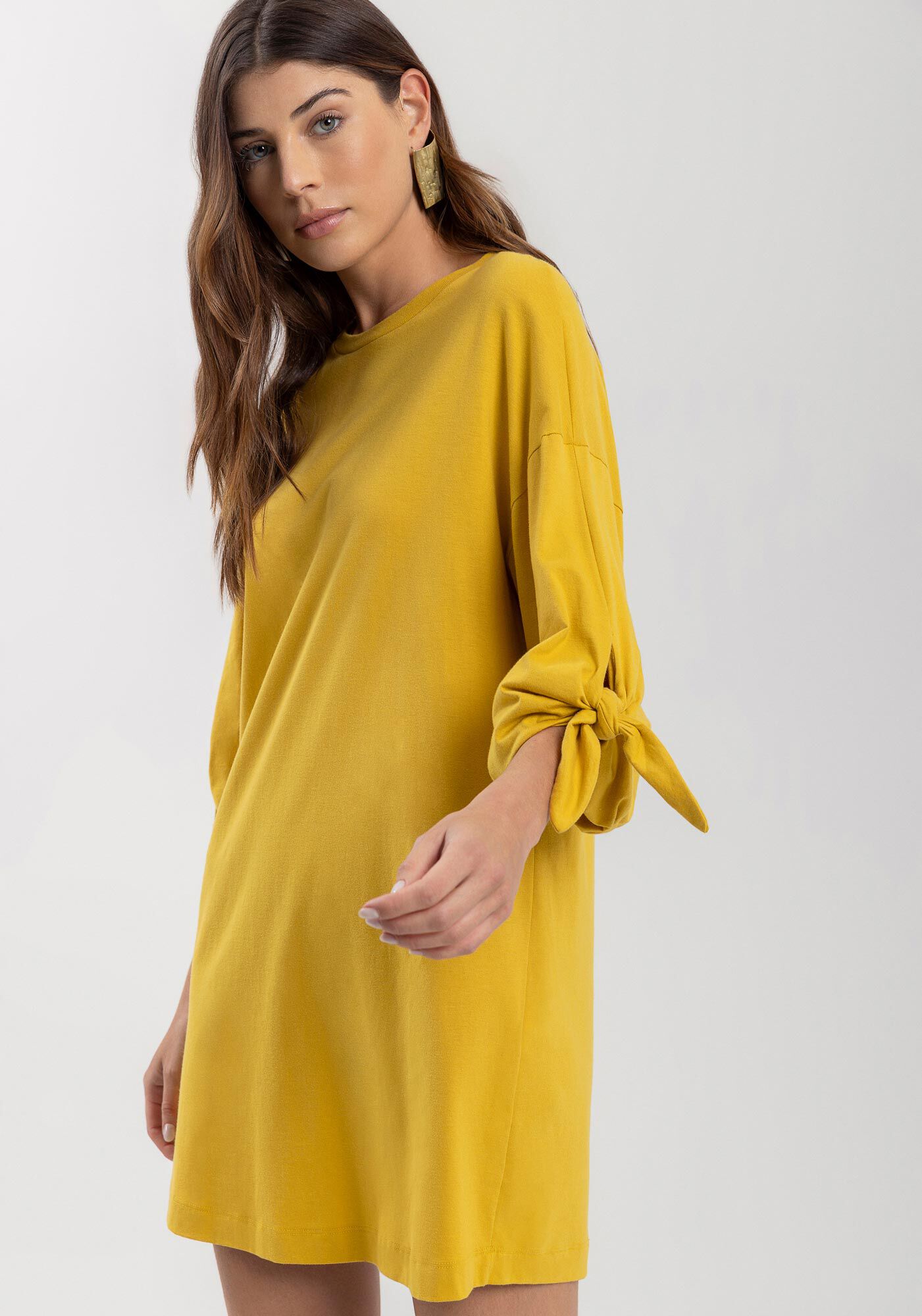 Vestido Curto Em Malha Penteada Com Mangas 3/4 E Amarra&ccedil;&otilde;es, , large.