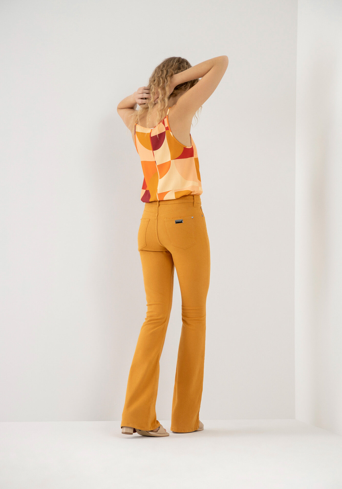 Blusa com Al&ccedil;as em Viscose Estampada, , large.