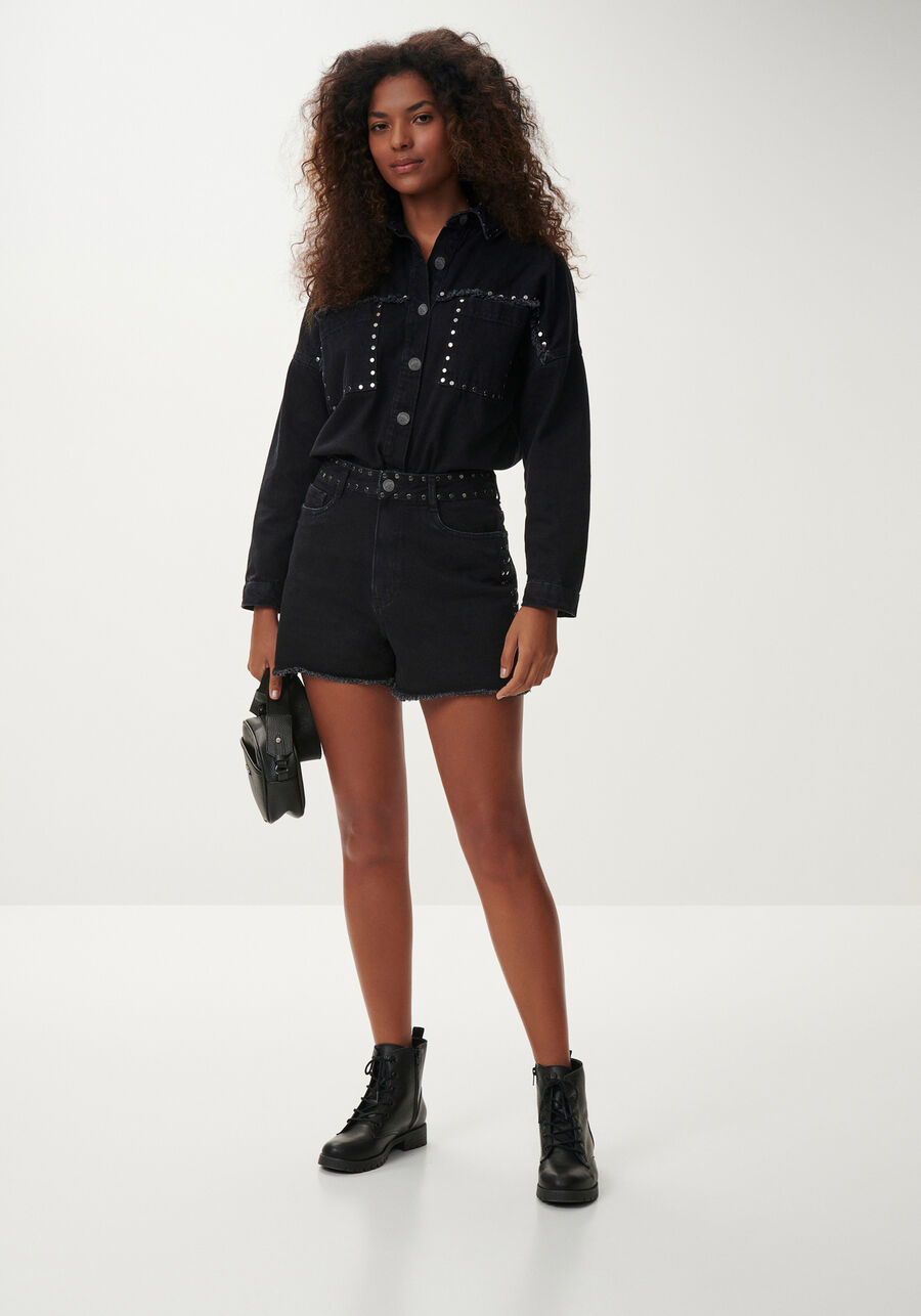 Shorts Jeans Hot Pant Super Alto com Tachas, PRETO REATIVO. Shorts Jeans Hot Pant Super Alto com Tachas, PRETO REATIVO, large.