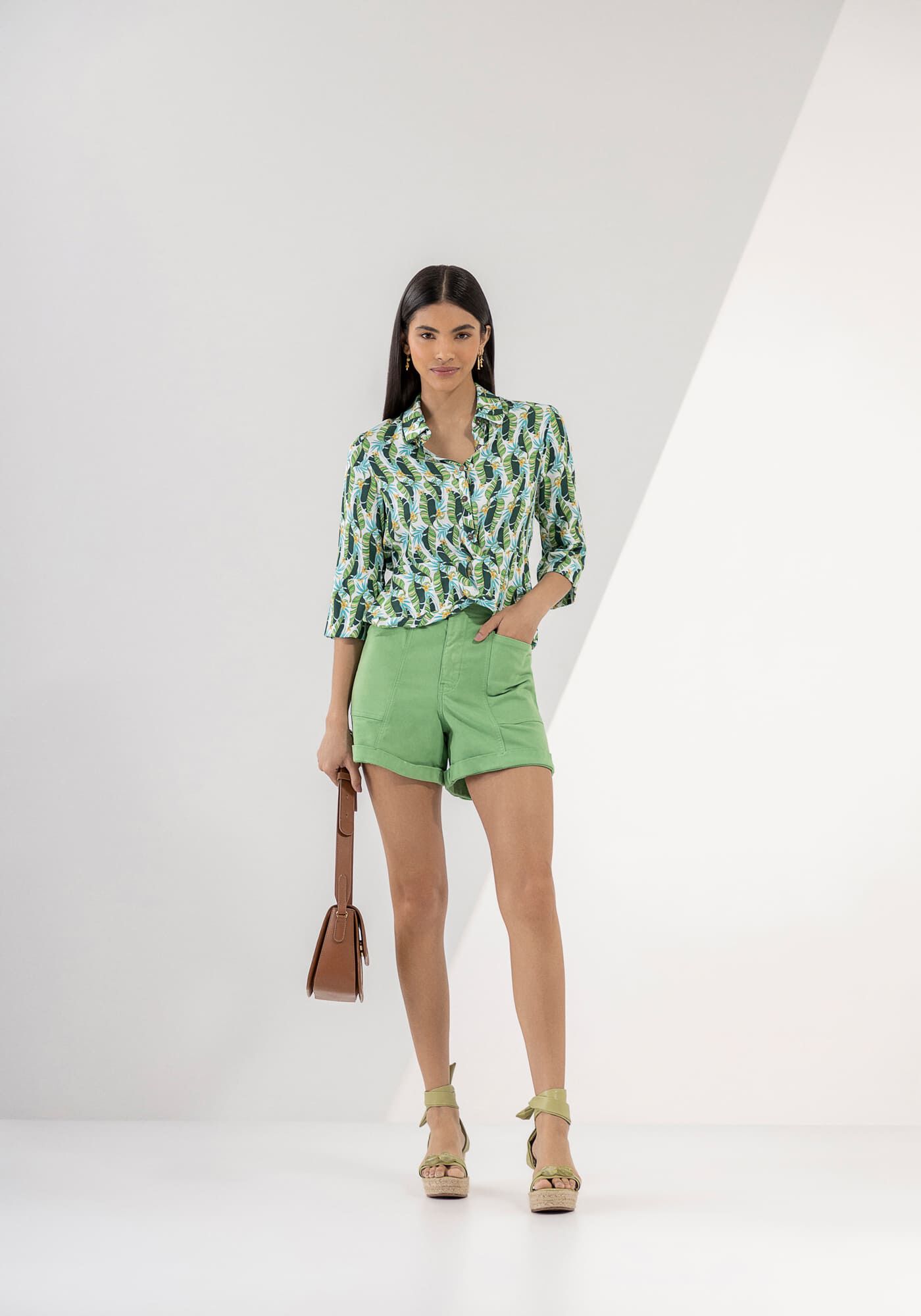 Camisa Manga 3/4 com Recorte Transpassado, , large.