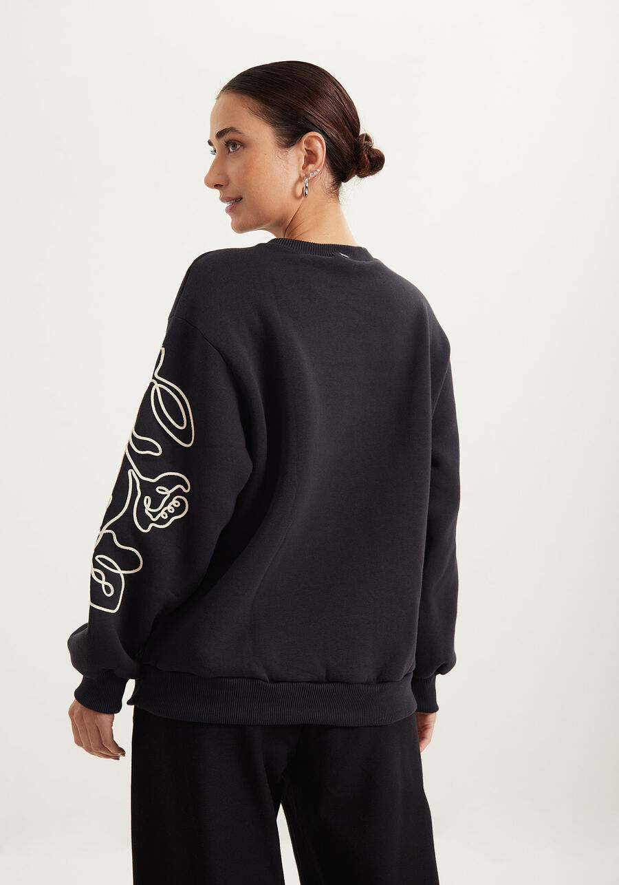 Blusão Em Moletom Com Bordados Em Alto Relevo, . Blusão Em Moletom Com Bordados Em Alto Relevo, , large.