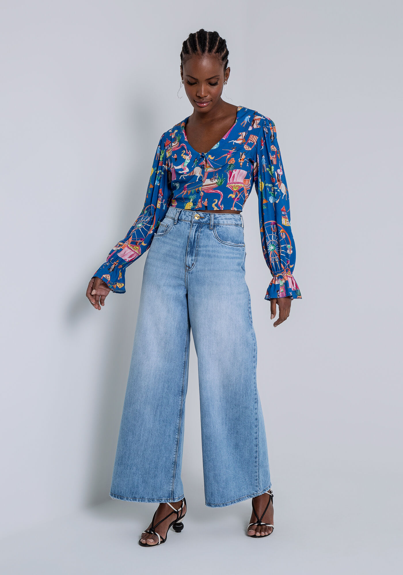 Blusa Manga Longa em Viscose com Gola, PARQUE DE DIVERSOES, large.